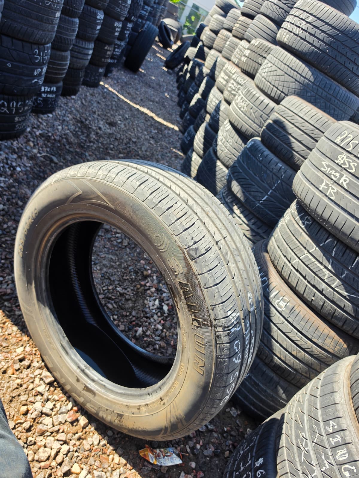 255/60R19 Single (1 Used Tire) Sailun Inspire
