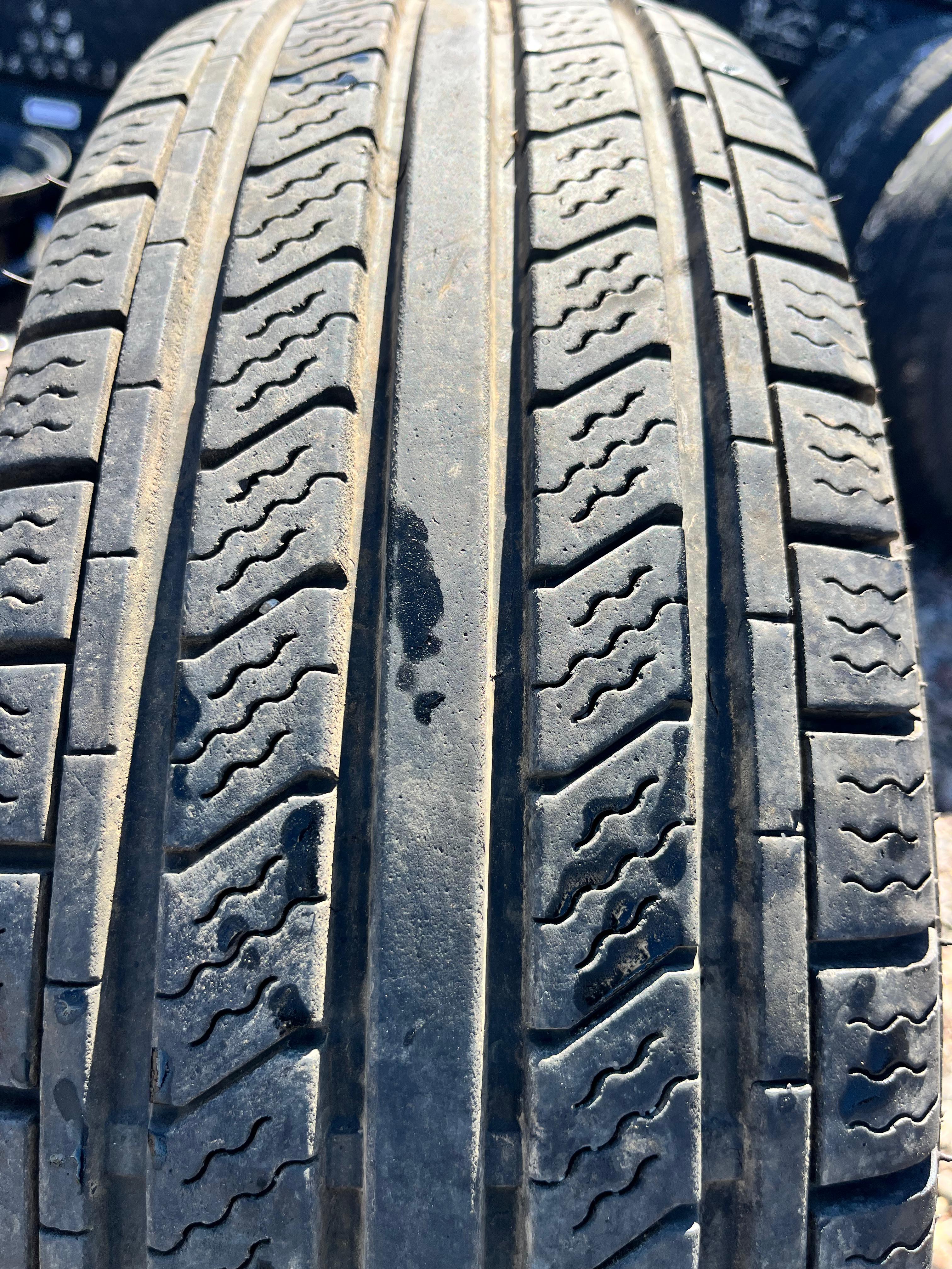 ST225/75R15 Single (1 Used Tire) CarlStar Radial Trail (HD)