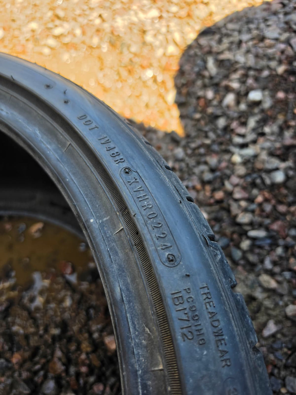 285/30ZR20 Single (1 Used Tire) Falken Azenis