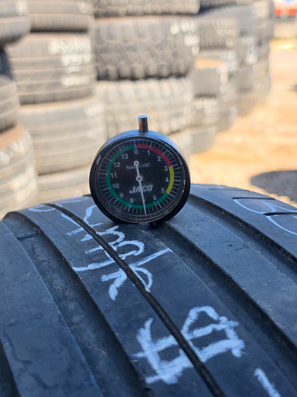 275/35ZR20 Single (1 Used Tire) Goodyear Eagle F1