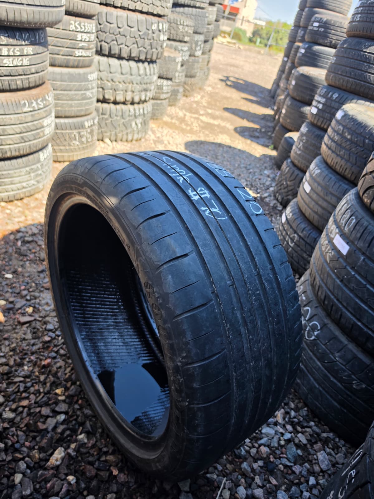 275/35ZR20 Single (1 Used Tire) Goodyear Eagle F1