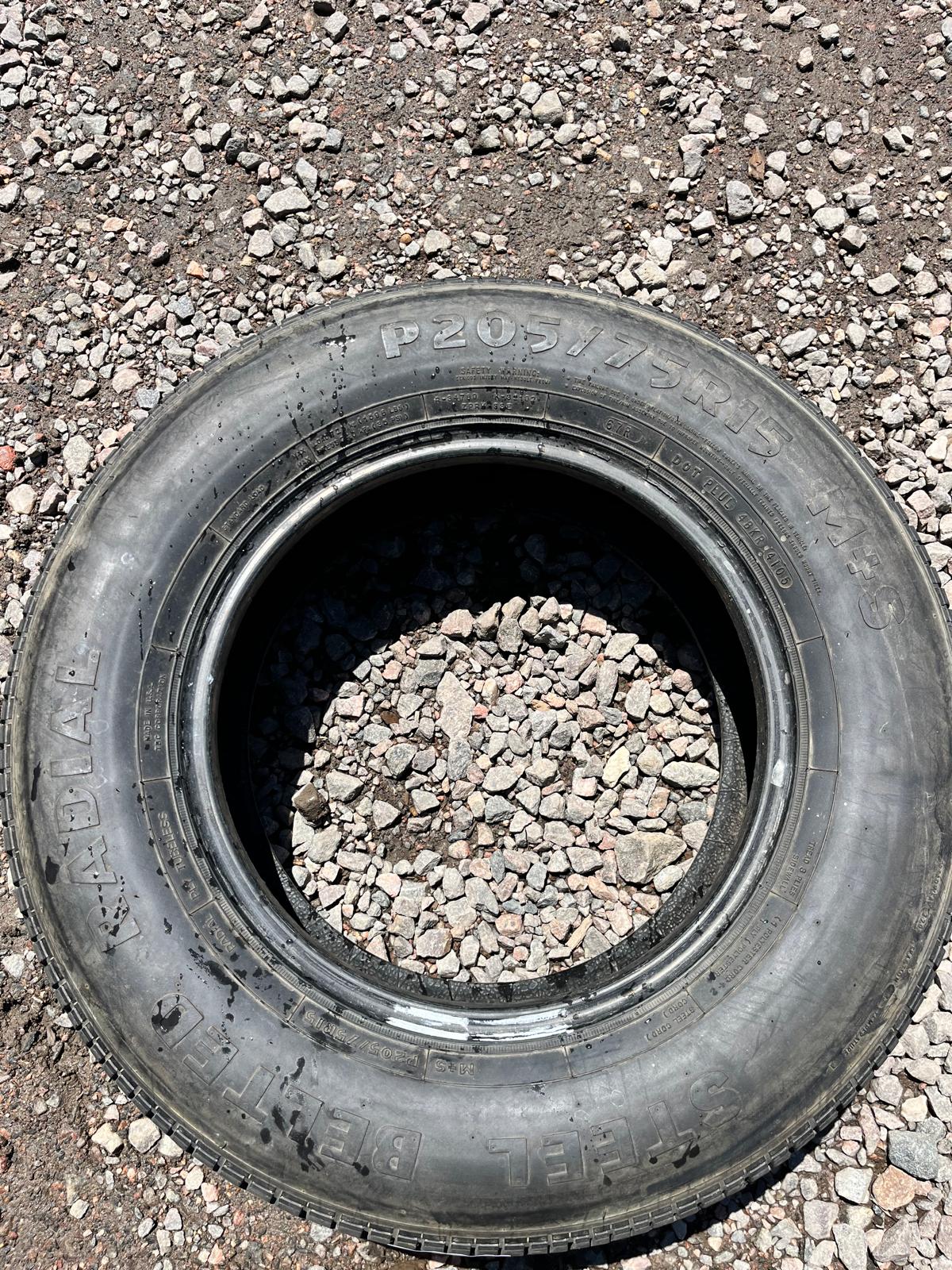 205/75R15 Single (1 Used Tire) Steel Belted Radial