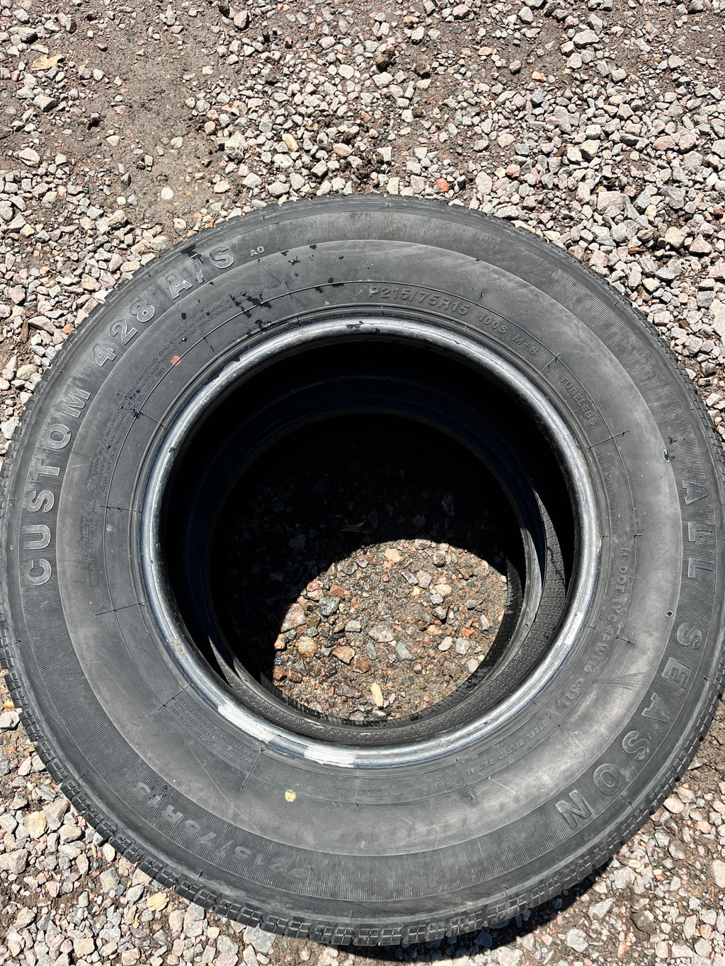 215/75R15 Single (1 Used Tire) Custom 428 All Season