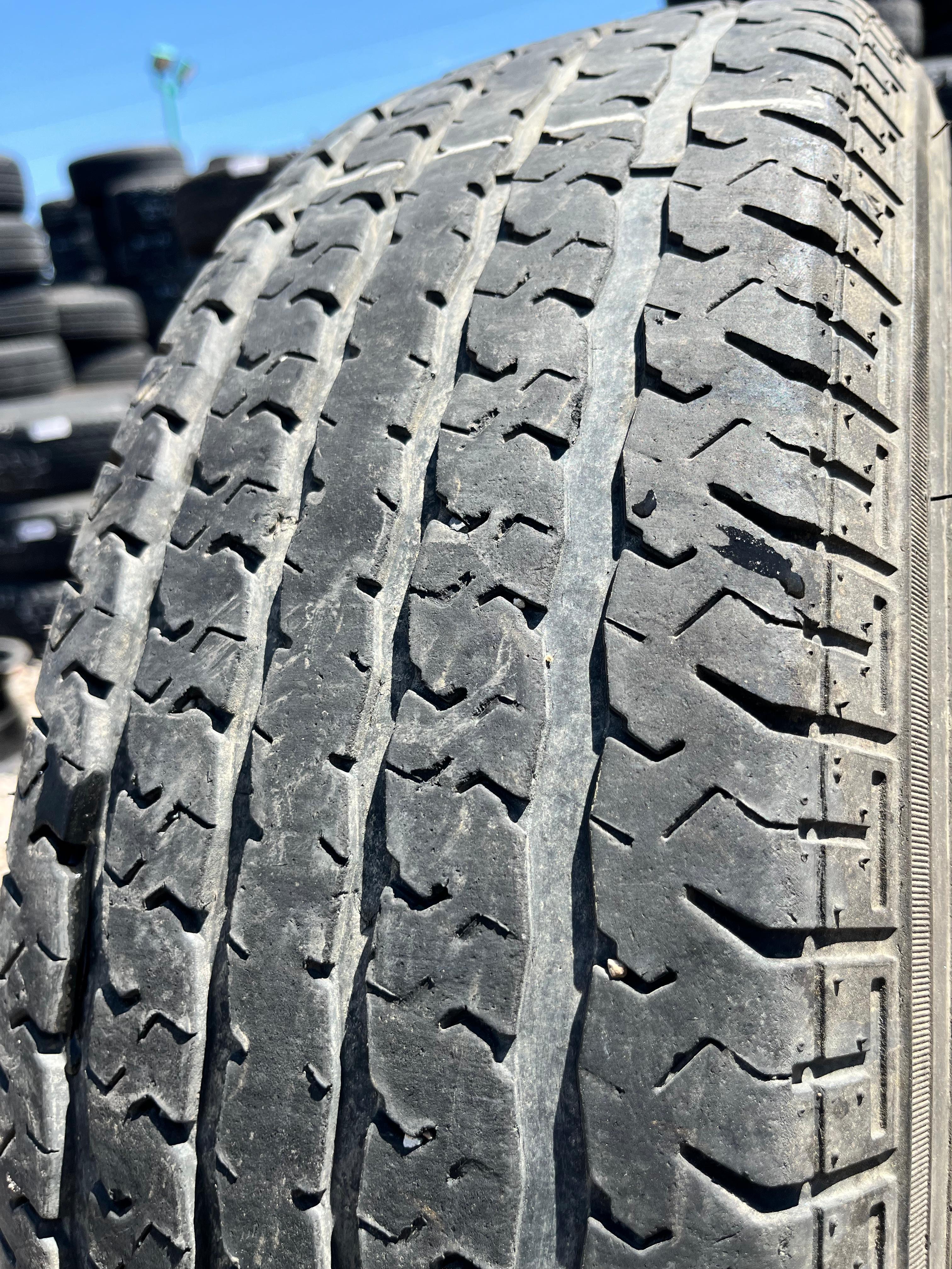 ST 225/75R15 Single (1 Used Tire) TowStar ST Radial