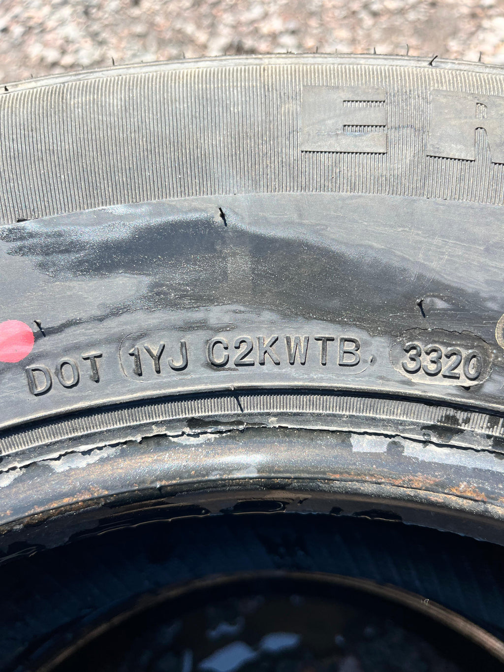 215/70R15 Single (Used Tire) Advanta ER-700