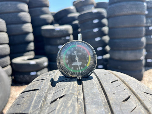 205/70R15 Single (1 Used Tire) BlackLion Cilerro (BH15)