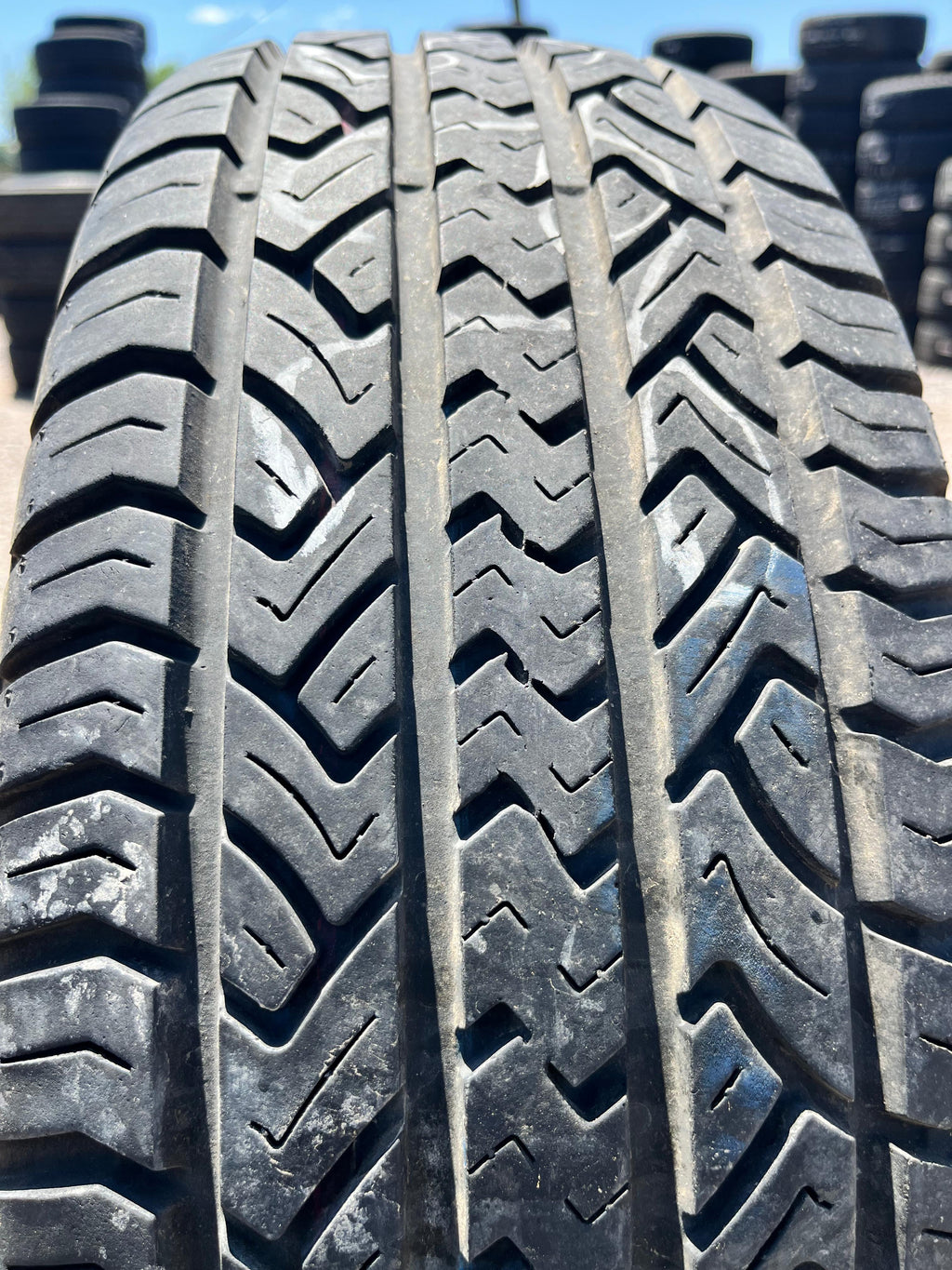 225/70R15 Single (1 Used Tire) Grand Prix Performance GT