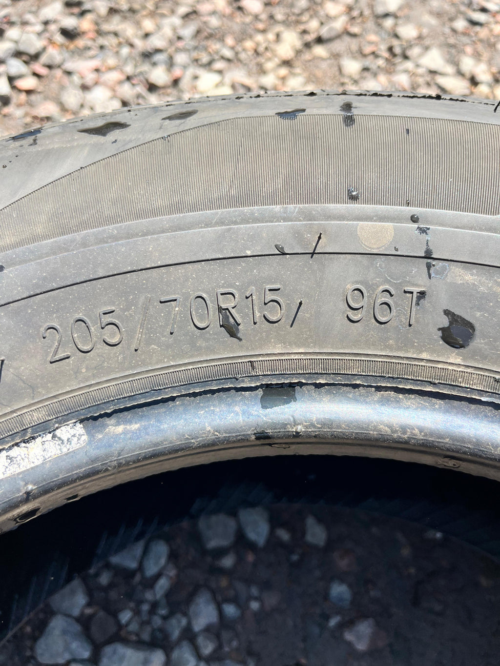 205/70R15 Single (1 Used Tire) Mohave Touring