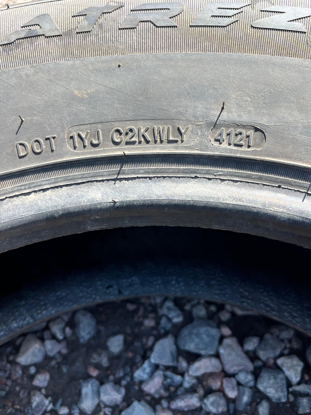 225/70R15 Single (1 Used Tire) Custom All Season