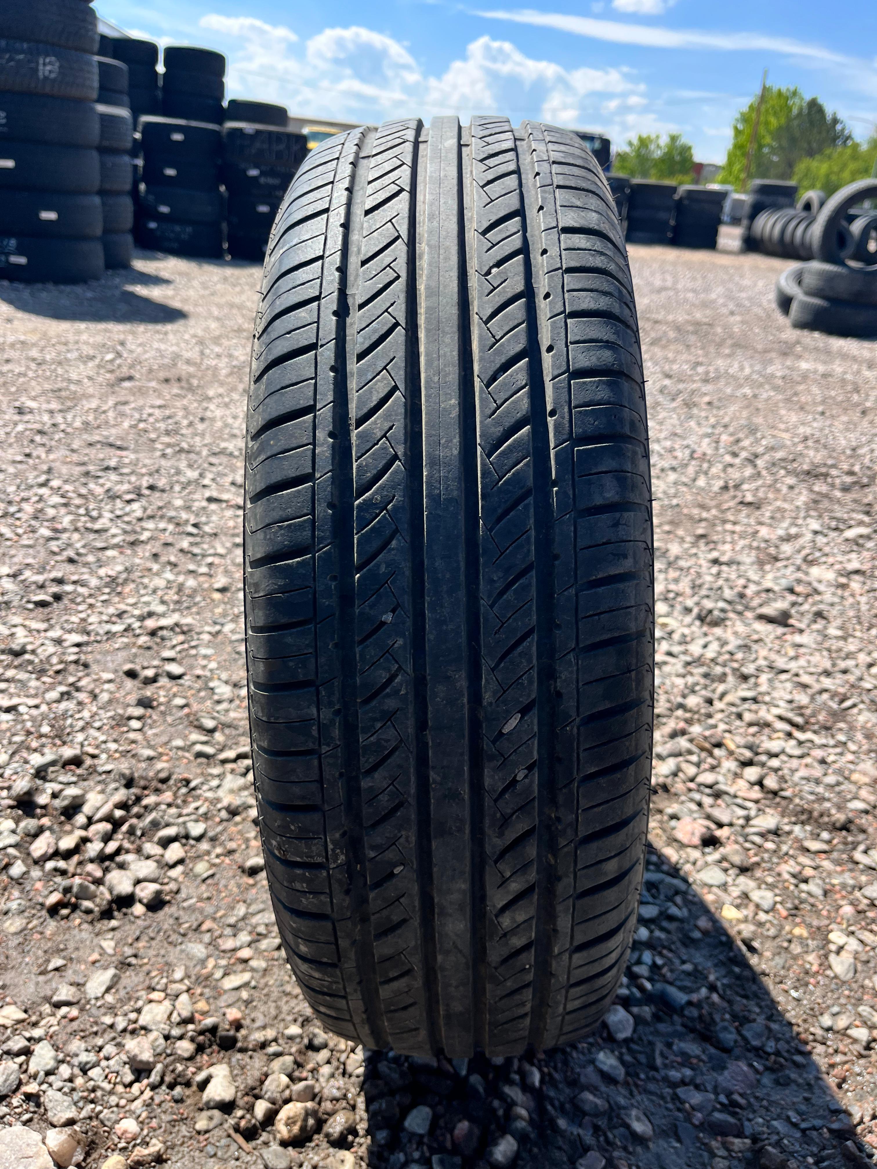 265/70R15 Single (1 Used Tire) LingLong Crosswind
