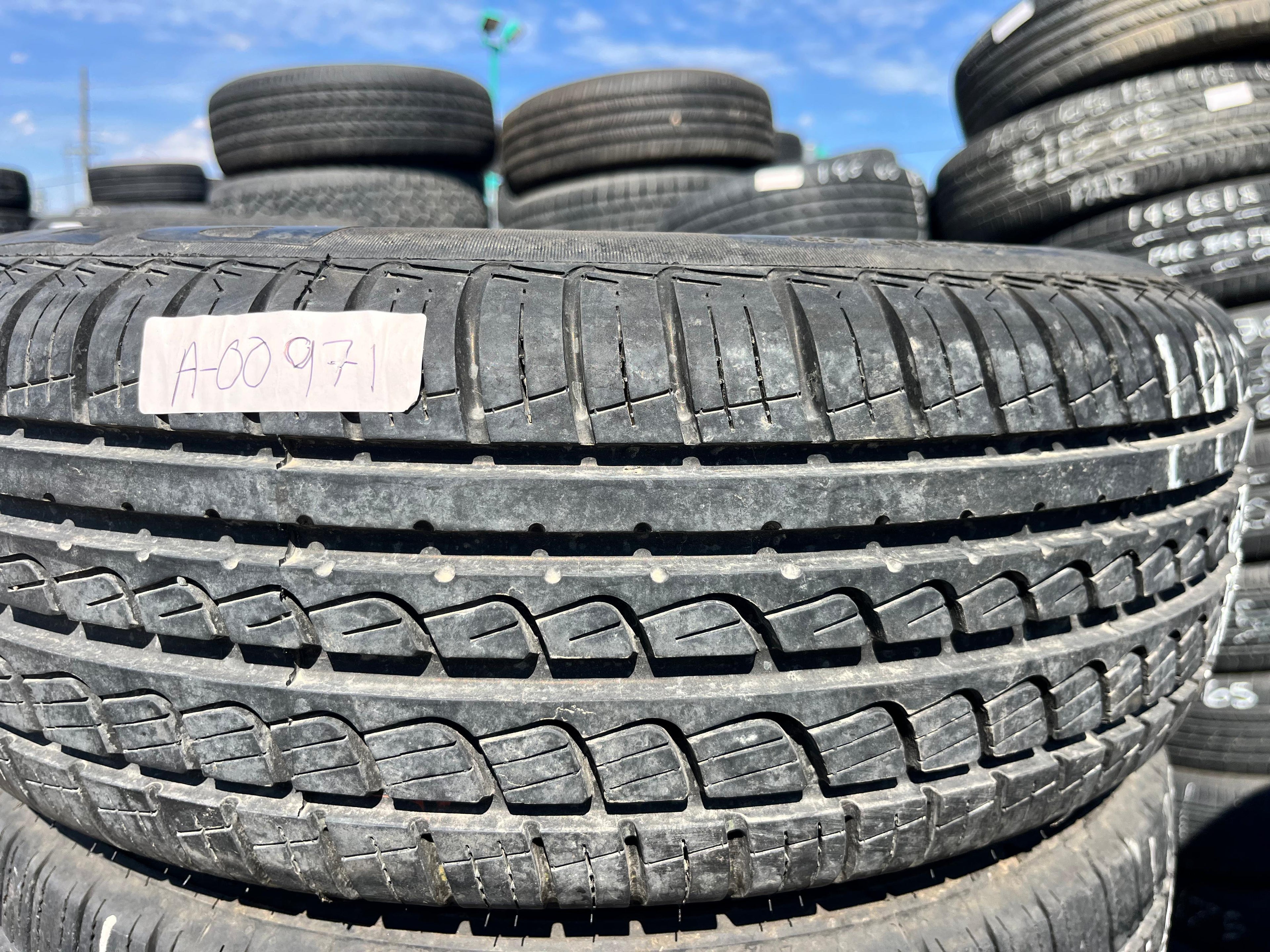 195/65R15 Single (1 Used Tire) Pirelli P7