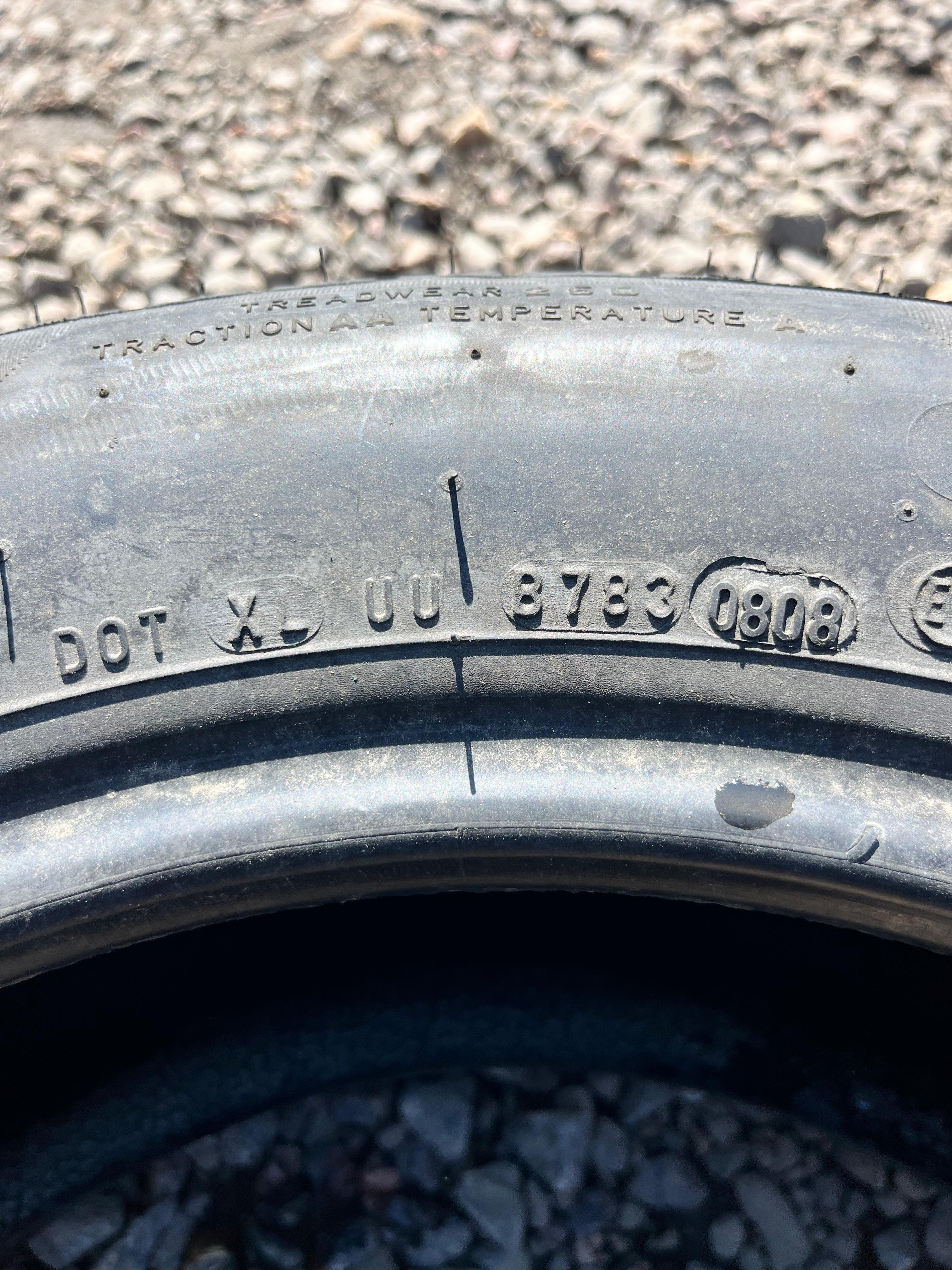 195/65R15 Single (1 Used Tire) Pirelli P7
