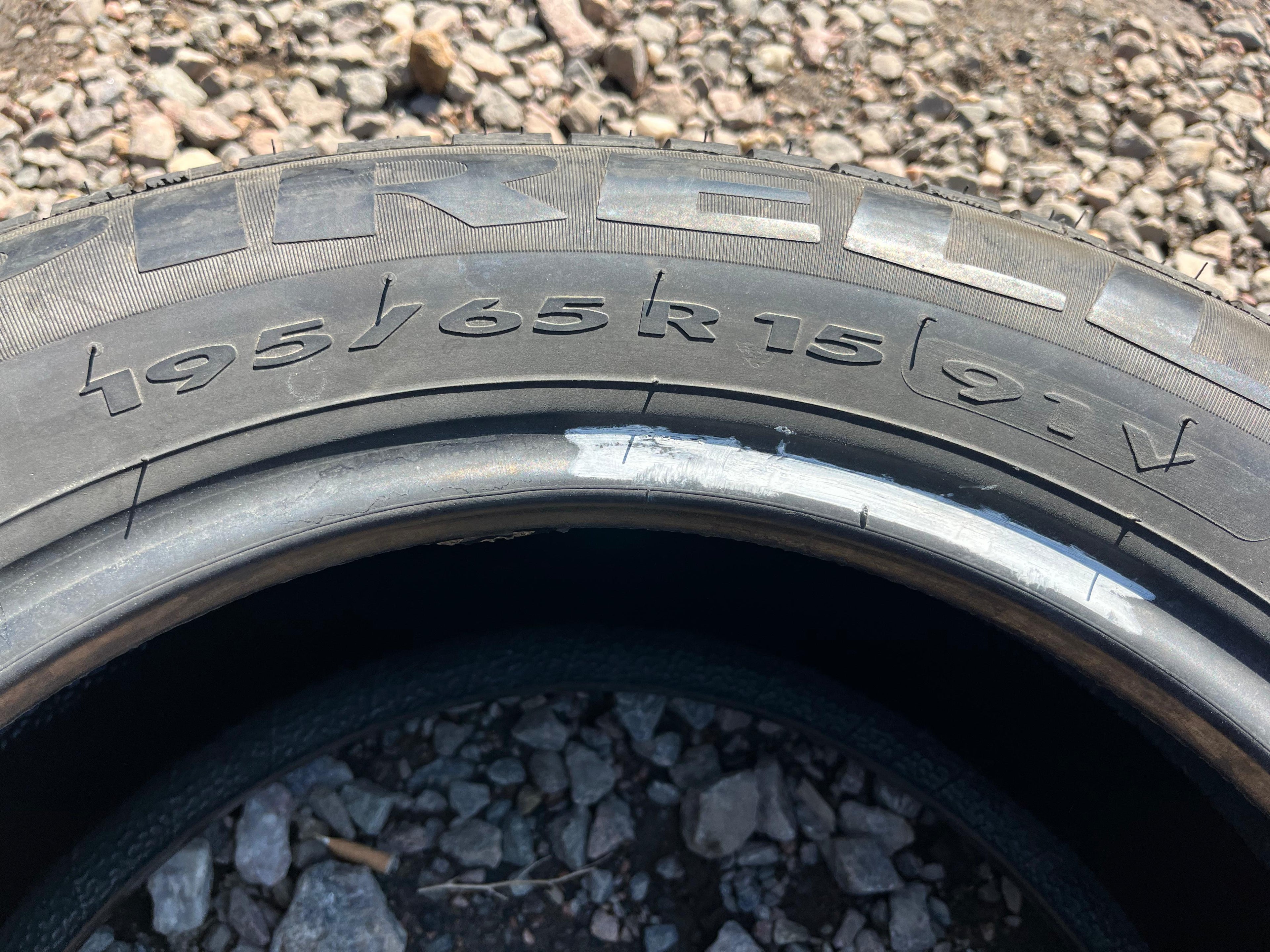 195/65R15 Single (1 Used Tire) Pirelli P7