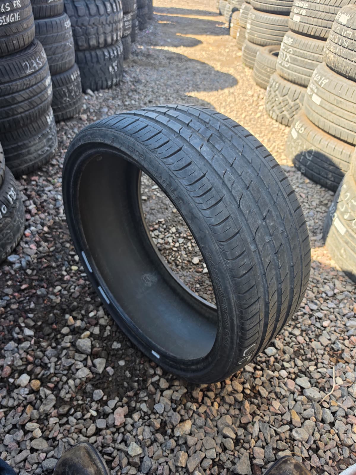 245/30R20 Single (1 Used Tire) Nexen N FERA SU1