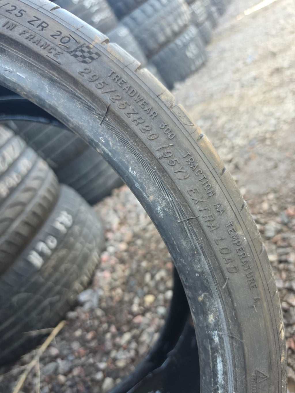 295/25ZR20 Single (1 Used Tire) Michelin Pilot Sport 4S