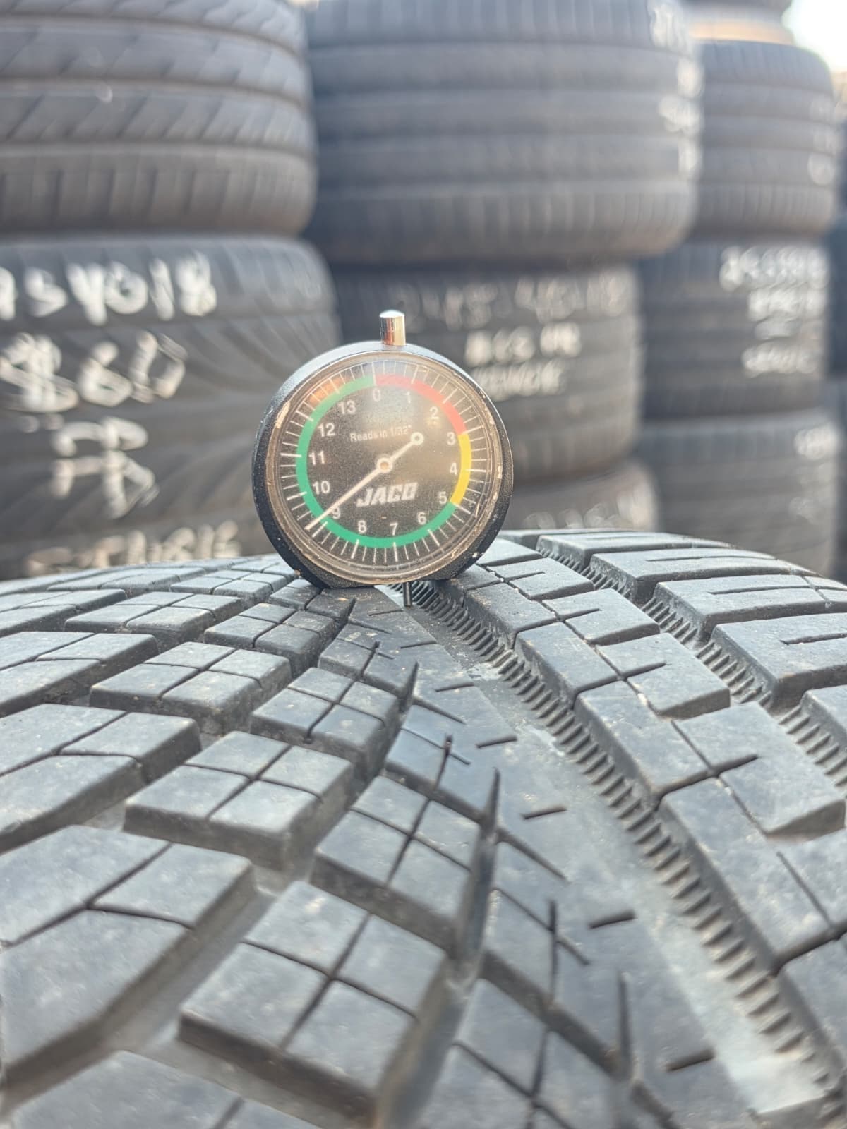 255/35ZR20 Single (1 Used Tire) Continental ExtremContact