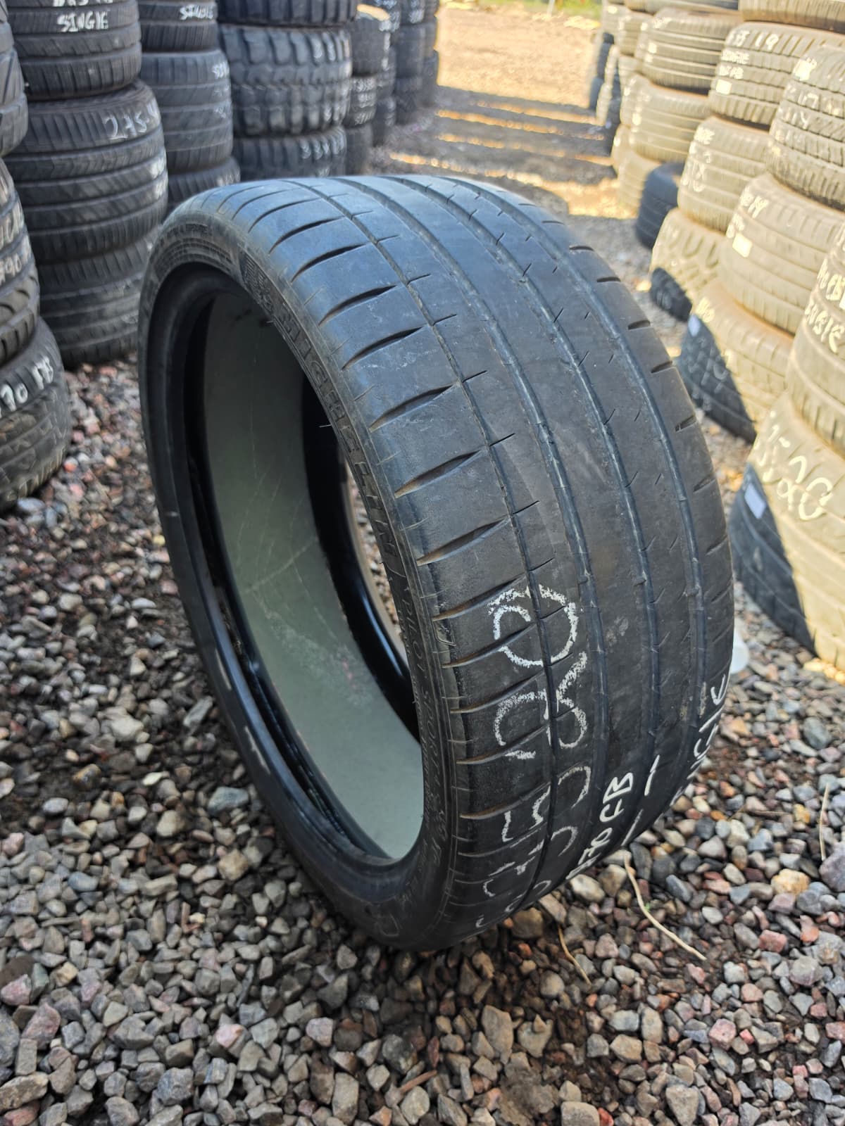 235/35ZR20 Single (1 Used Tire) Michelin Pilot Sport 4S
