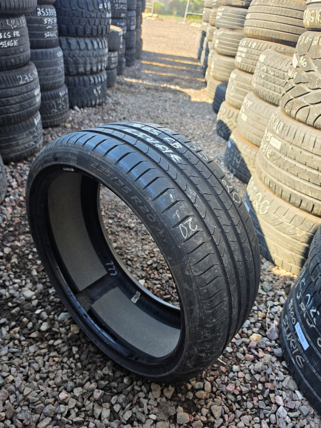 235/35R20 Single (1 Used Tire) Pirelli P Zero