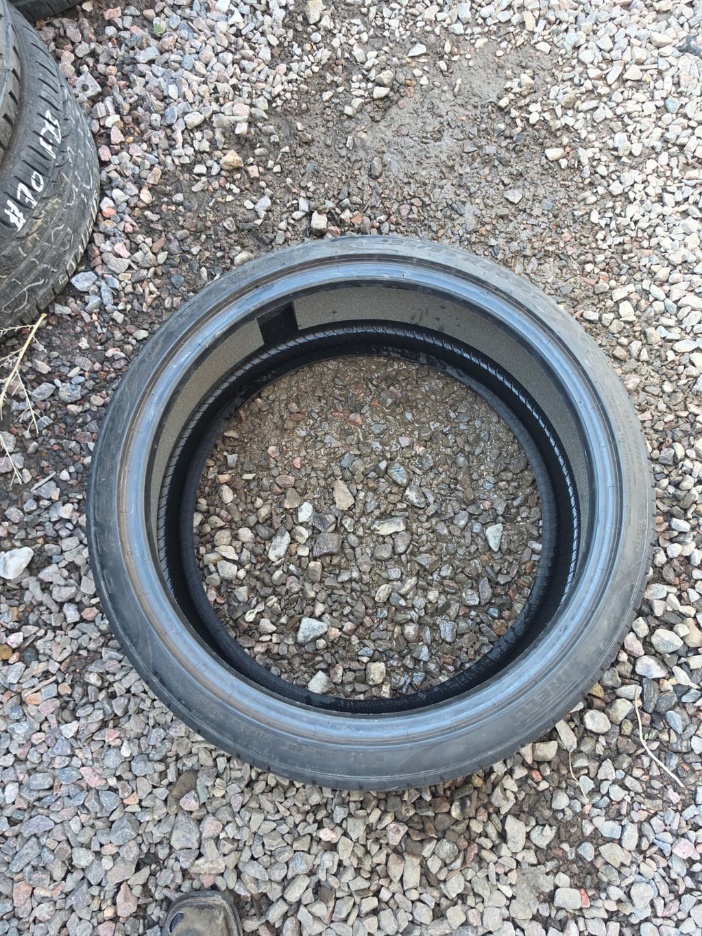 235/35R20 Single (1 Used Tire) Pirelli P Zero