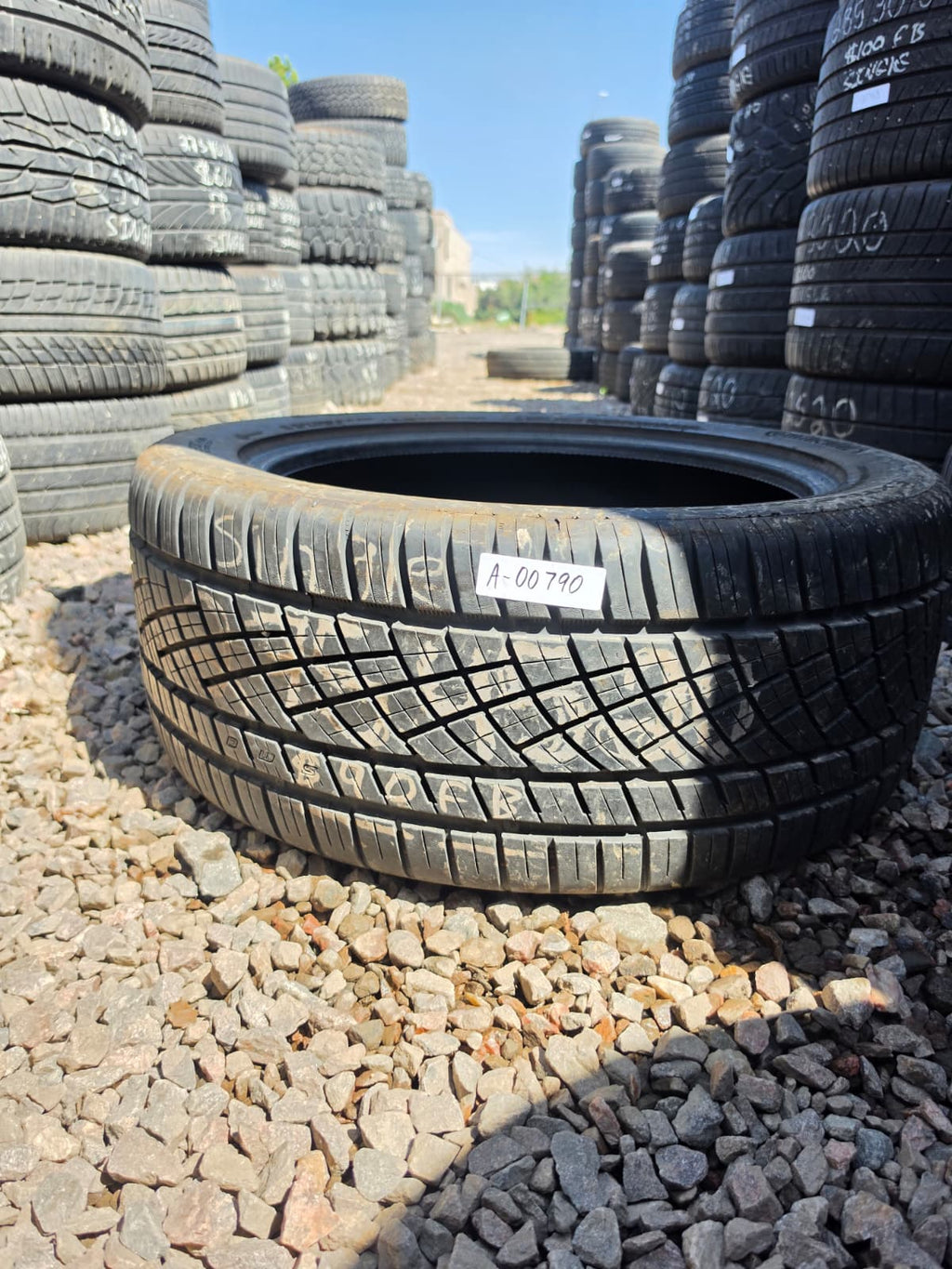 275/45ZR20 Single (1 Used Tire)  Continental ExtremContact