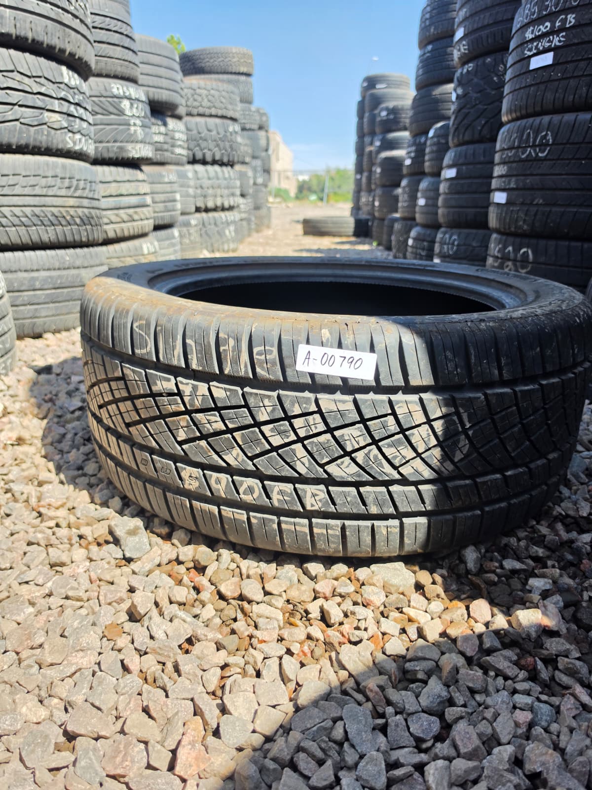 275/45ZR20 Single (1 Used Tire)  Continental ExtremContact