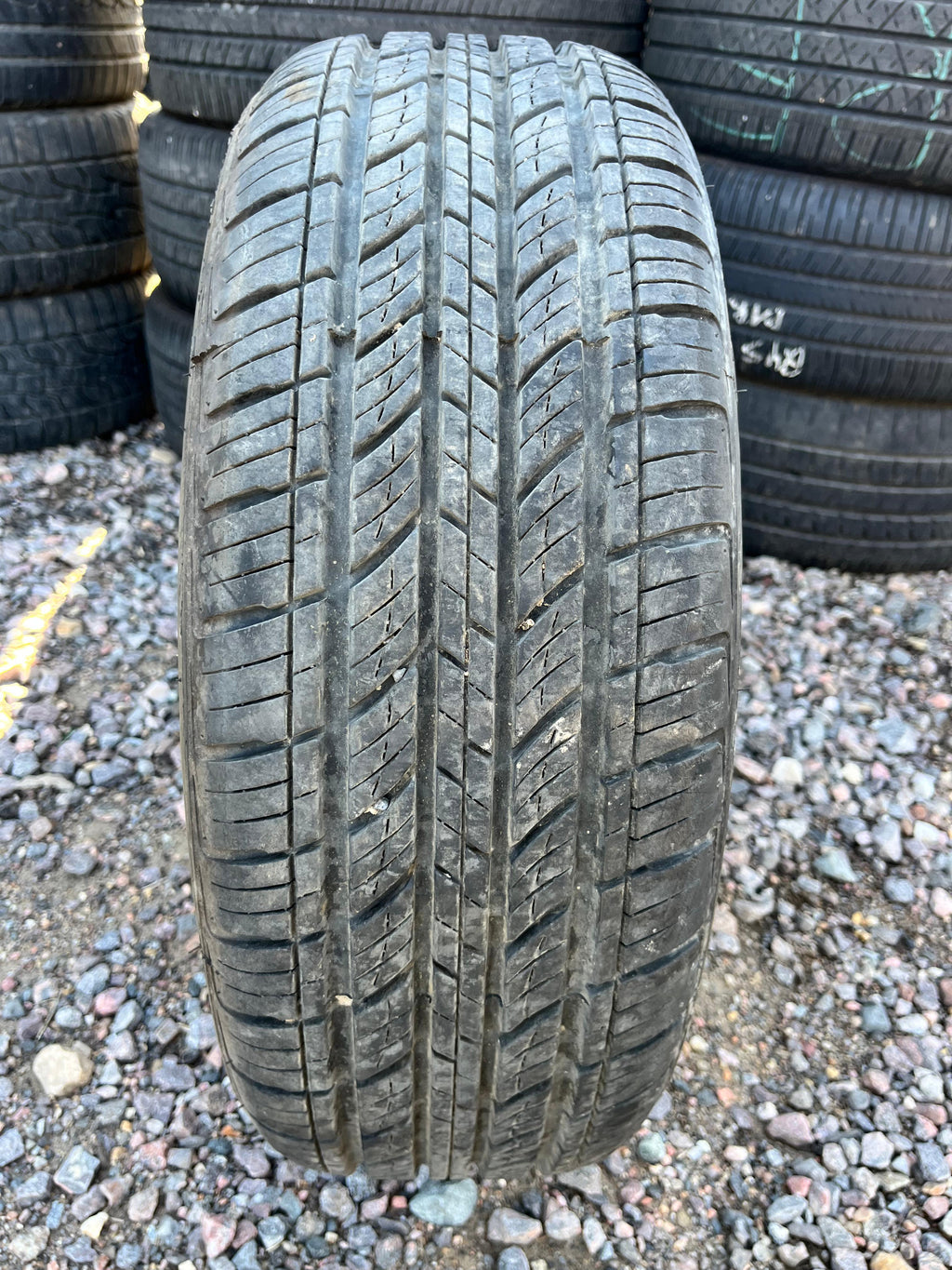 205/65R15 Single (1 Used Tire)  Delta Tour RS