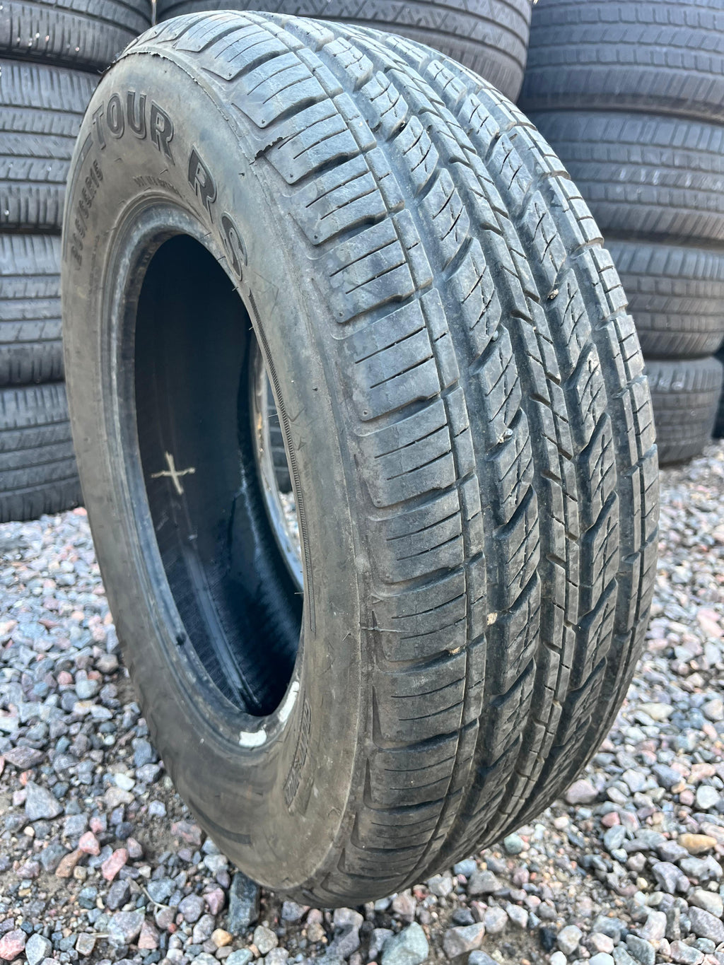 205/65R15 Single (1 Used Tire)  Delta Tour RS