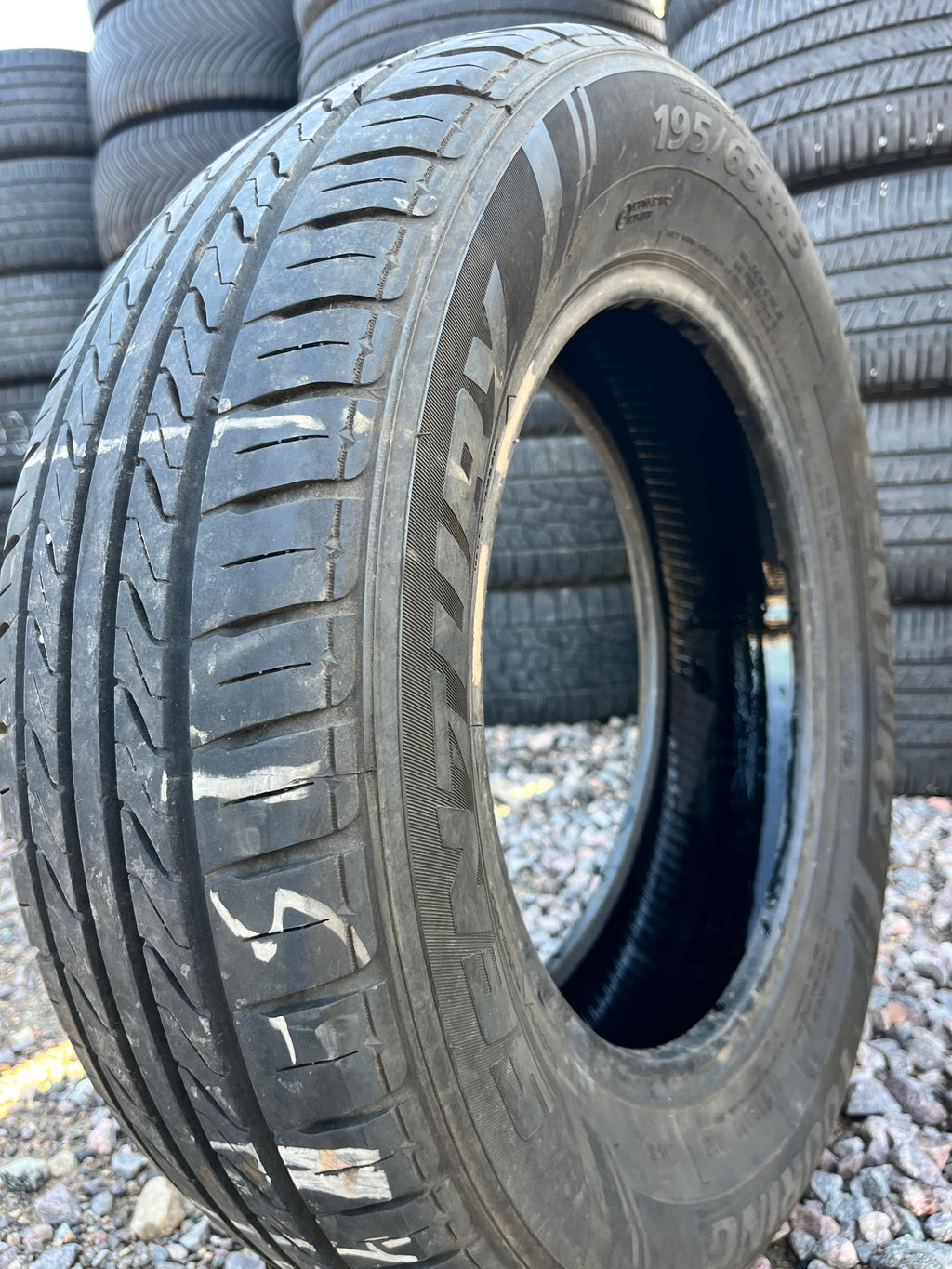 95/65R15 Single (1 Used Tire)  Sentury Sentury Touring