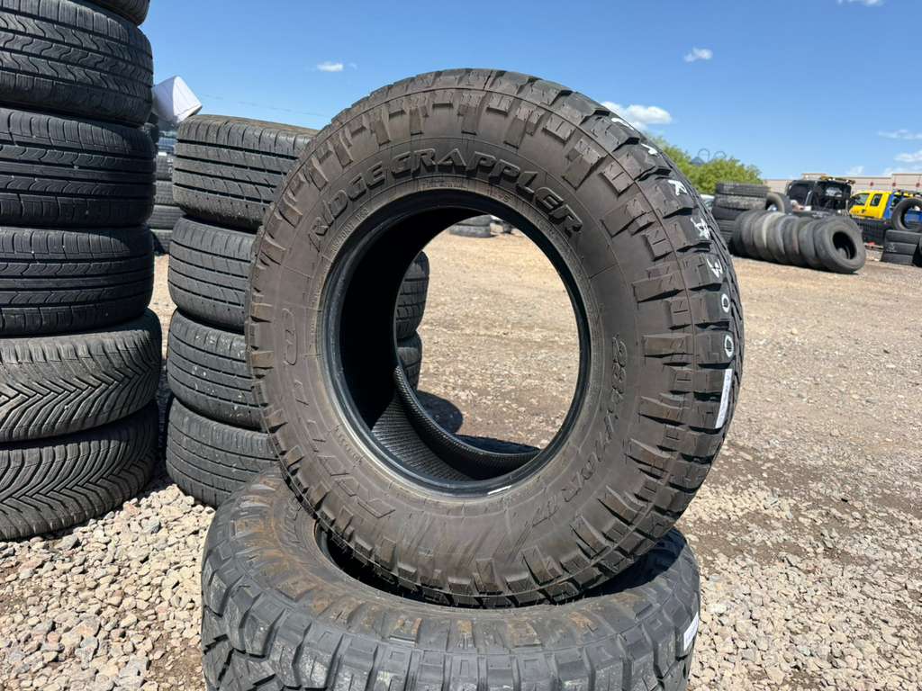 285/70R17 Pair (2 Used Tires) Nitto Ridge Grappler