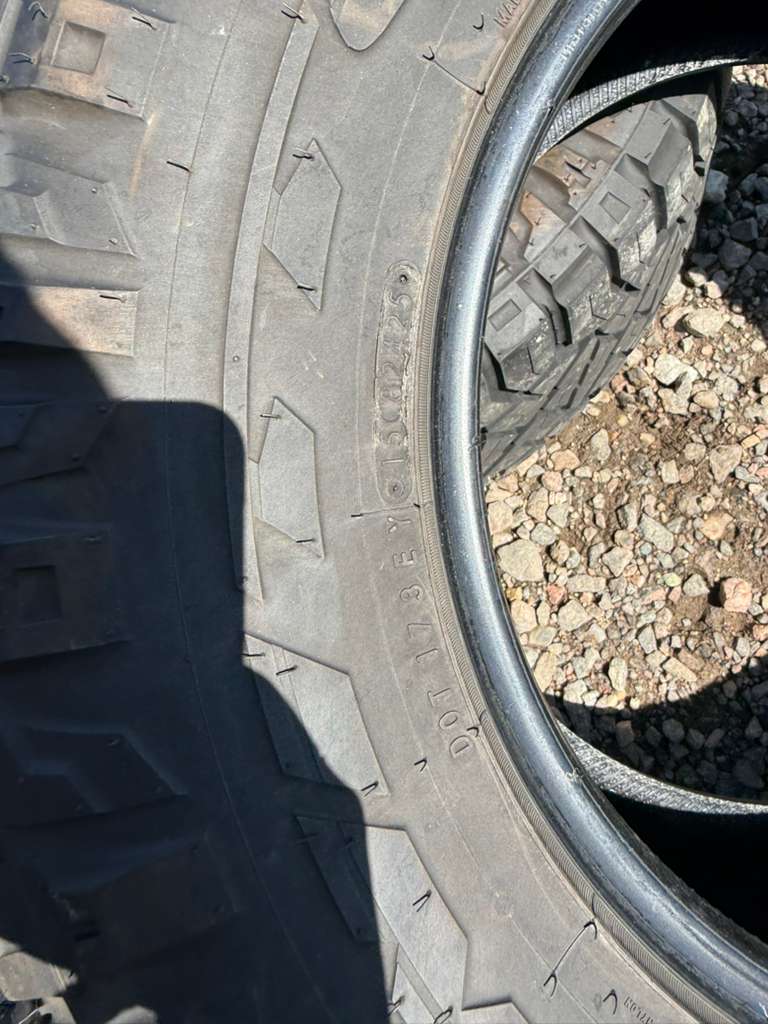 285/70R17 Pair (2 Used Tires) Nitto Ridge Grappler