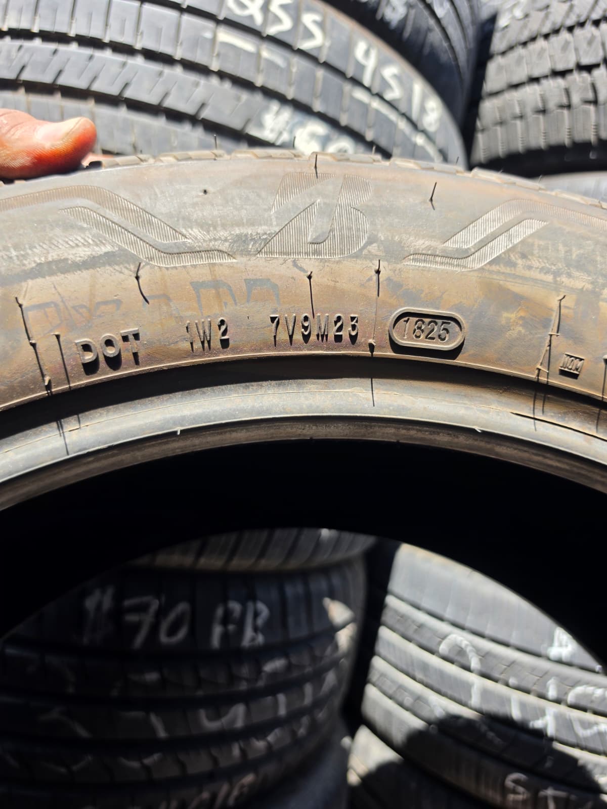 275/45R20 Single (1 Used Tire) Bridgestone Alenza