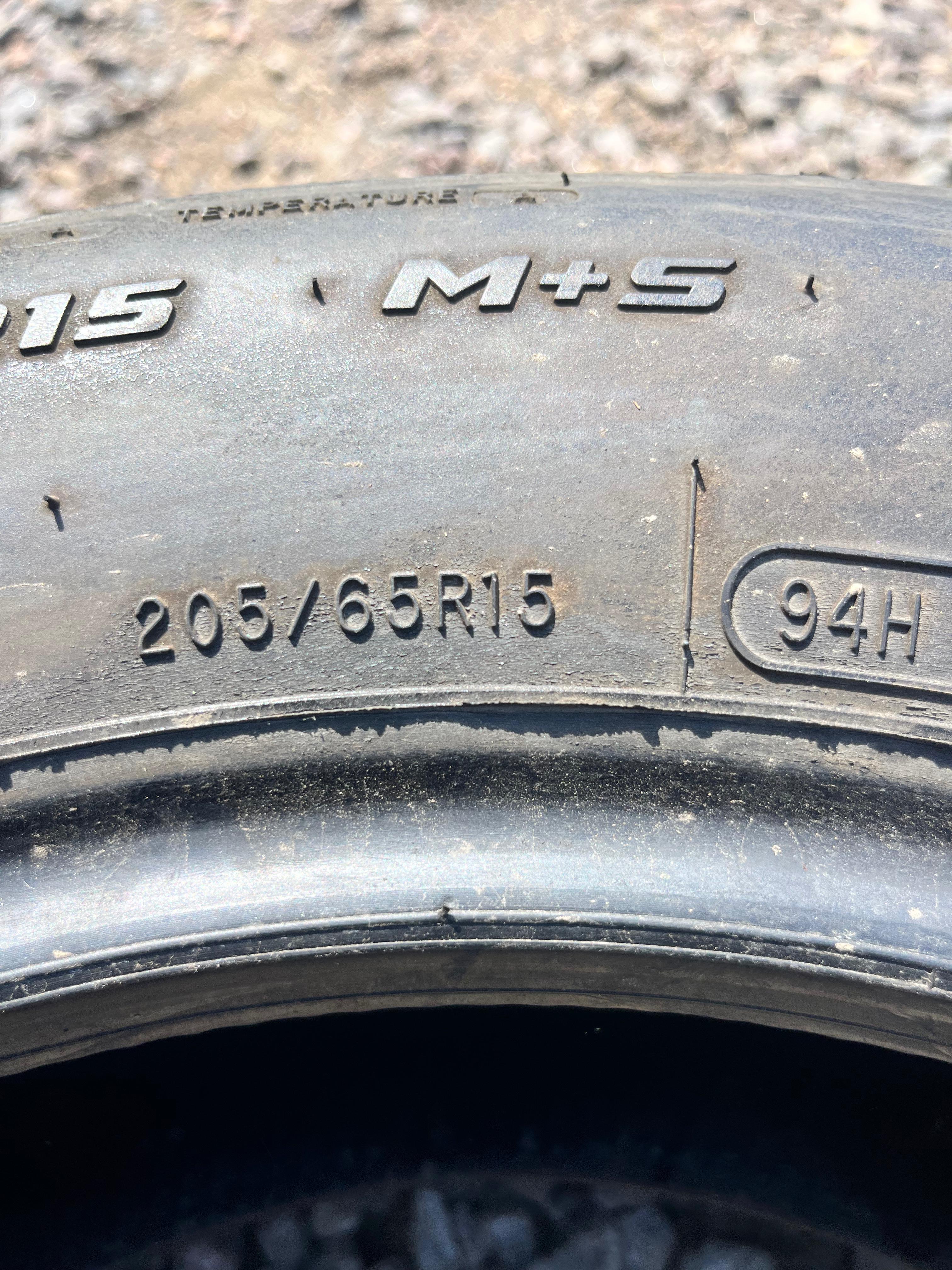 255/35ZR20 Single (1 Used Tire) Mastercraft Stratus AS