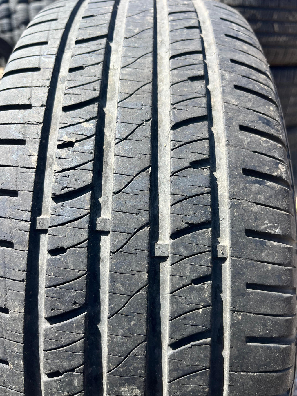 255/35ZR20 Single (1 Used Tire) Mastercraft Stratus AS