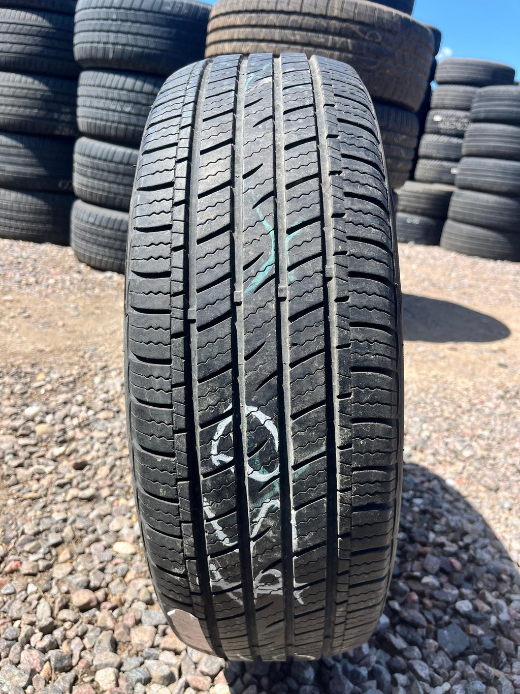 205/65R15 Single (1 Used Tire) Arizona Silver Edition 3