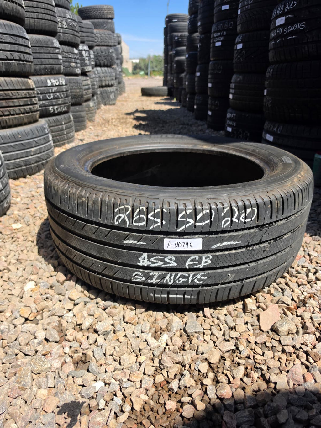 265/50R20 Single (1 Used Tire) Michelin Premier LTX