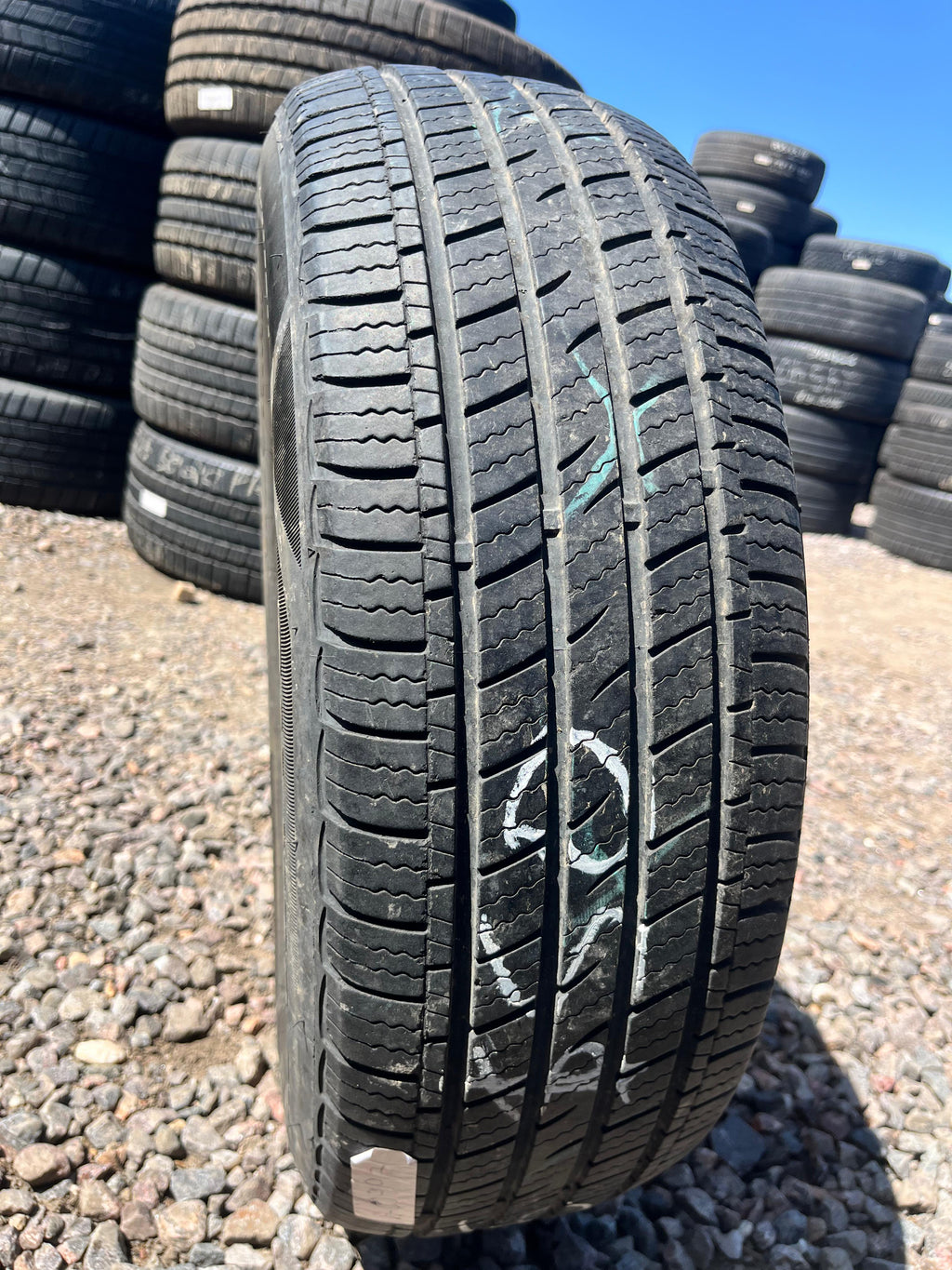 205/65R15 Single (1 Used Tire) Arizona Silver Edition 3