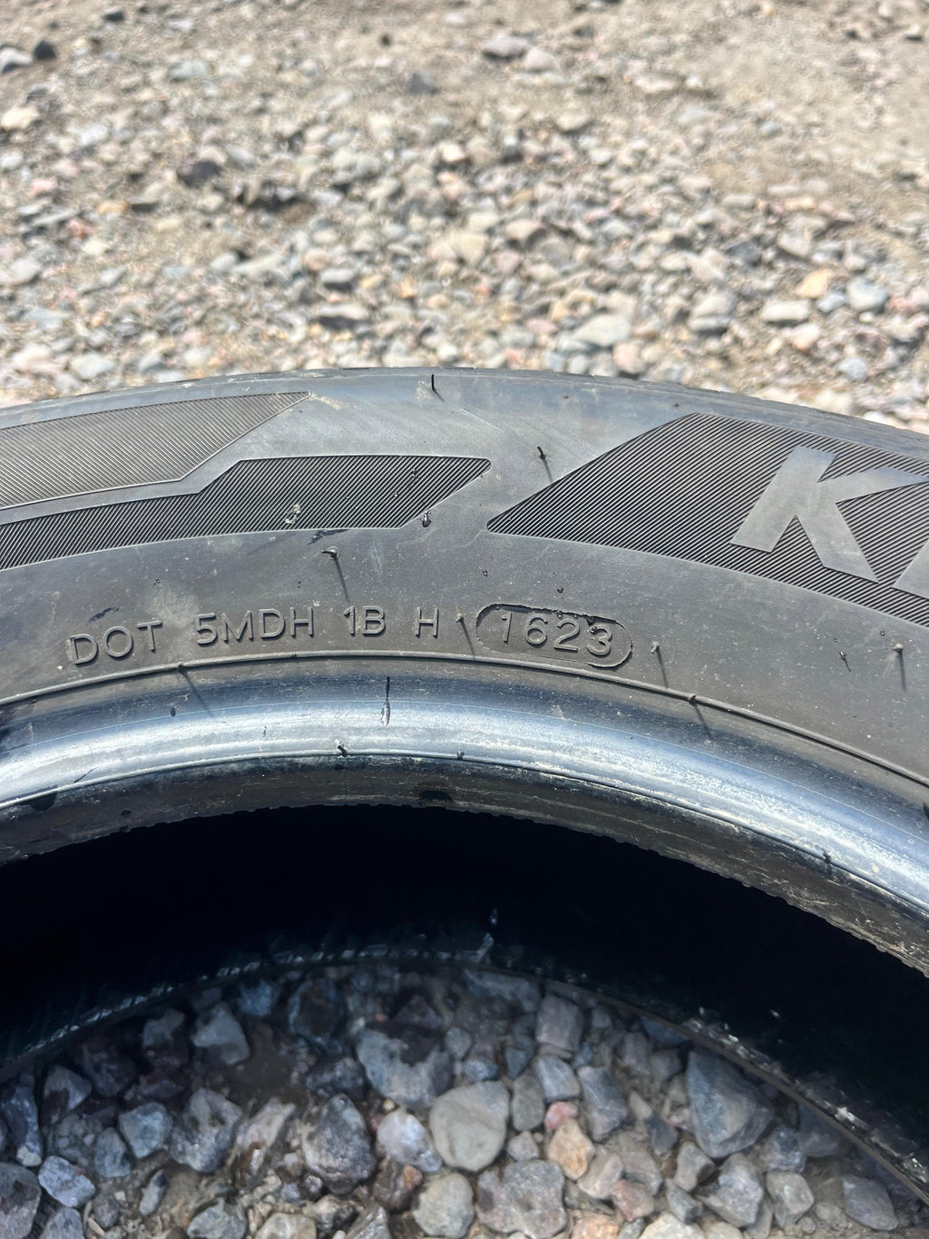 195/65R15 Single (1 Used Tire) Hankook Kineegy GT