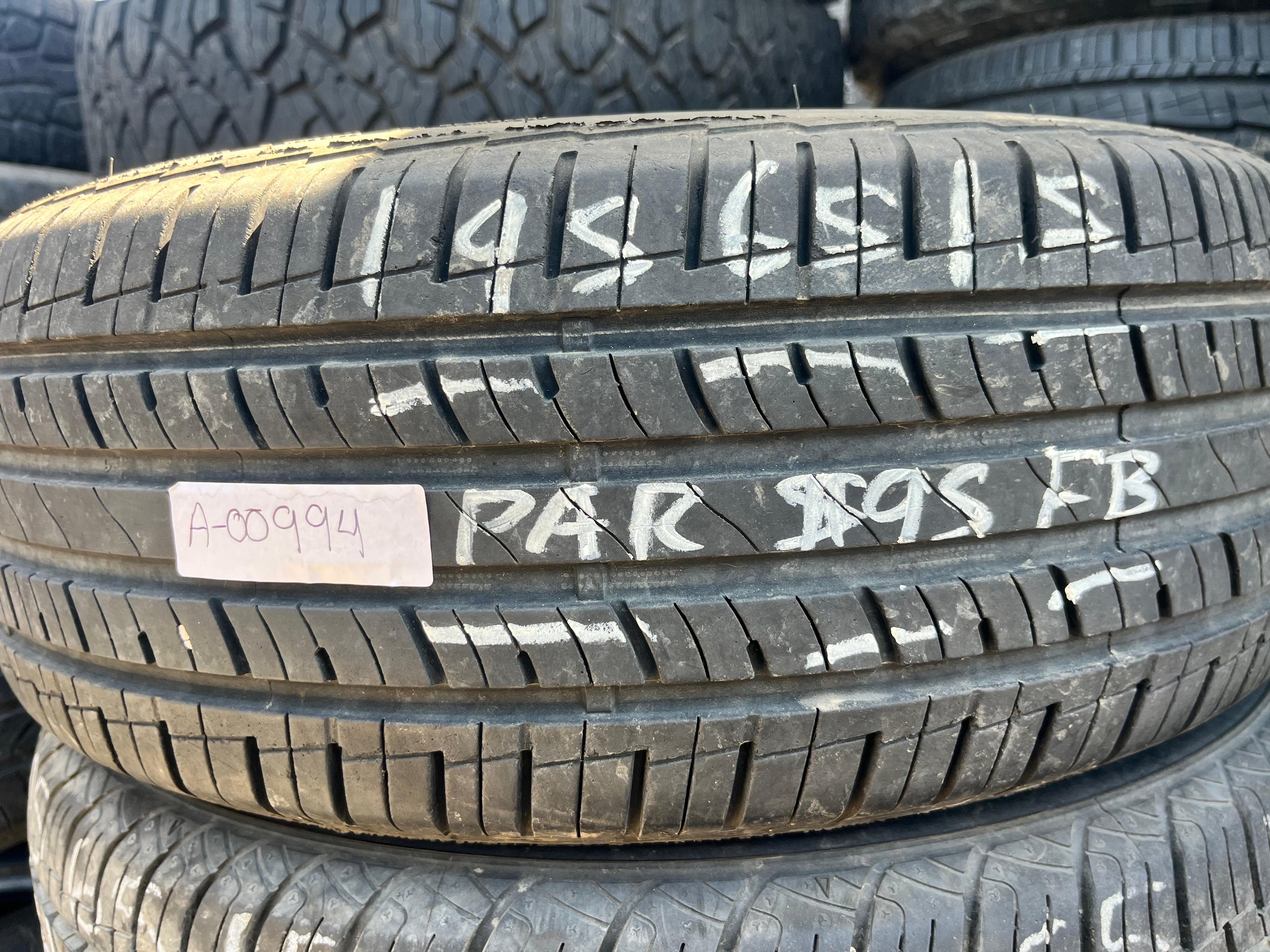 195/65R15 Single (1 Used Tire) Mastercraft Stratus AS
