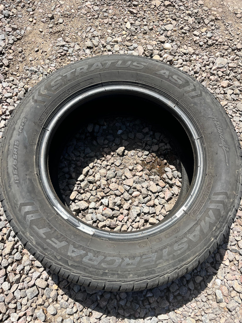 195/65R15 Single (1 Used Tire) Mastercraft Stratus AS