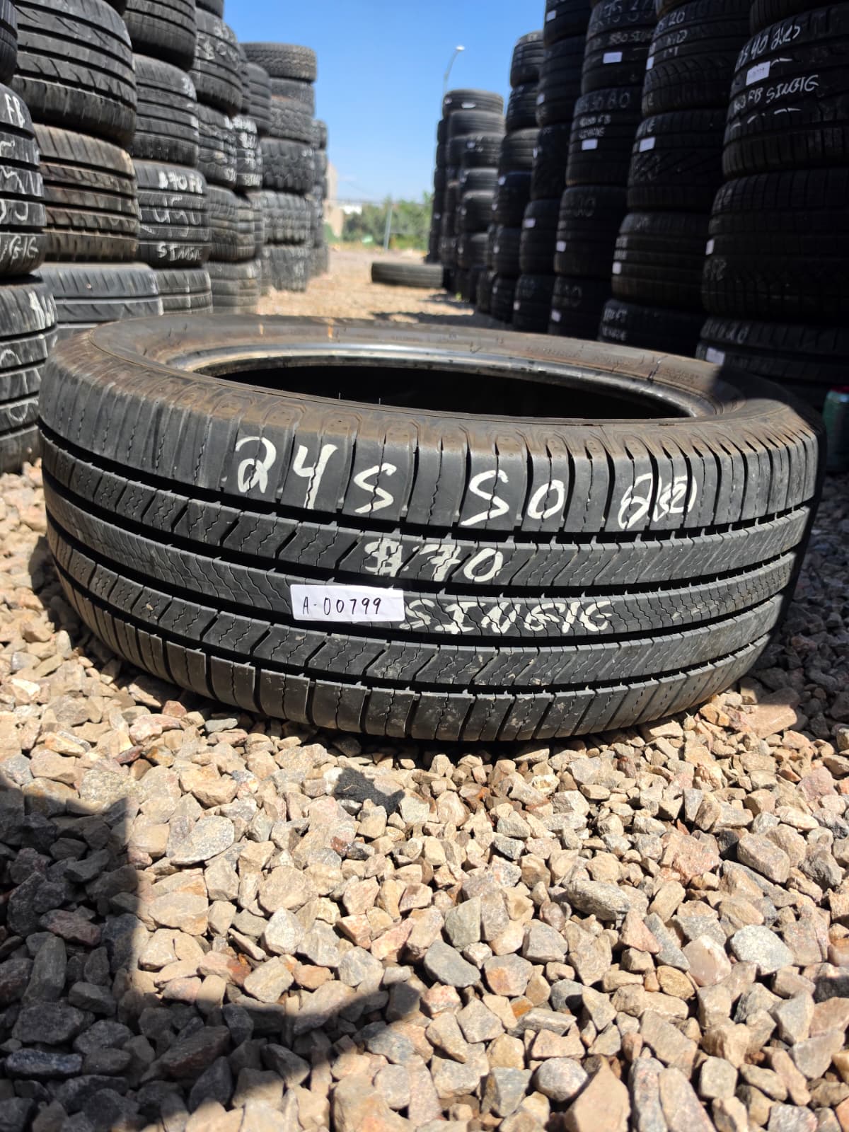 245/50R20  Single (1 Used Tire) Michelin Defender2