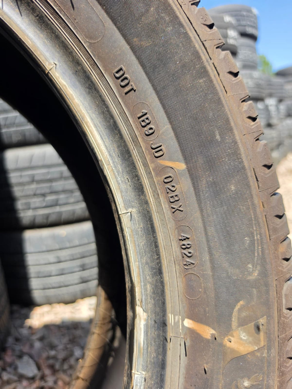 245/50R20  Single (1 Used Tire) Michelin Defender2