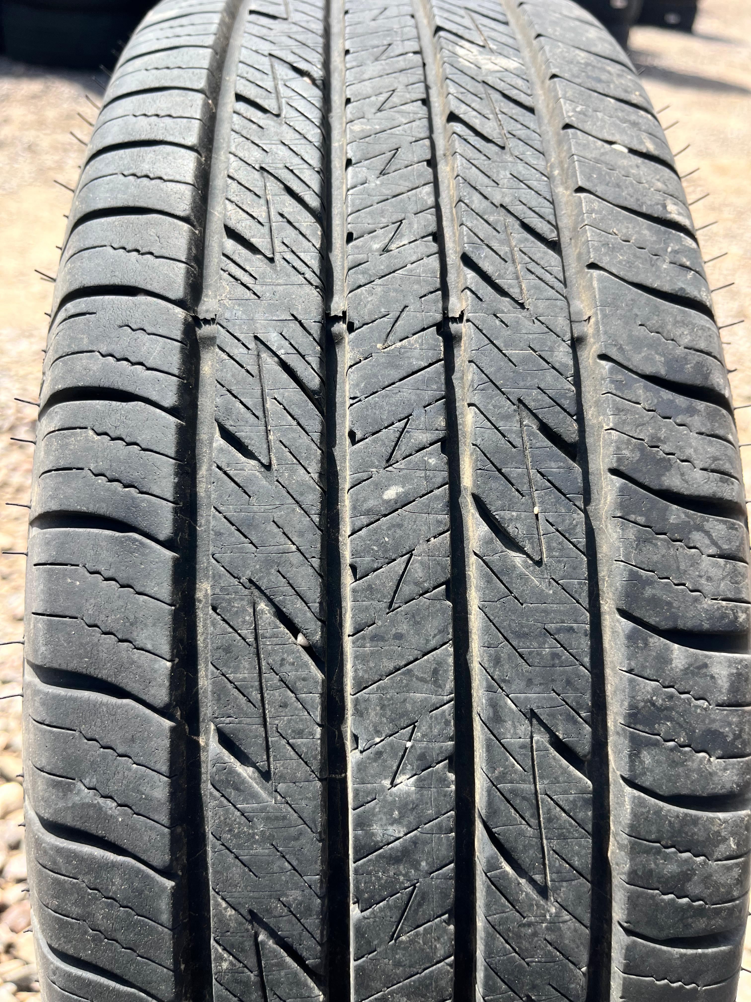 195/65R15 Single (1 Used Tire) Maxama Tires Reputation Touring