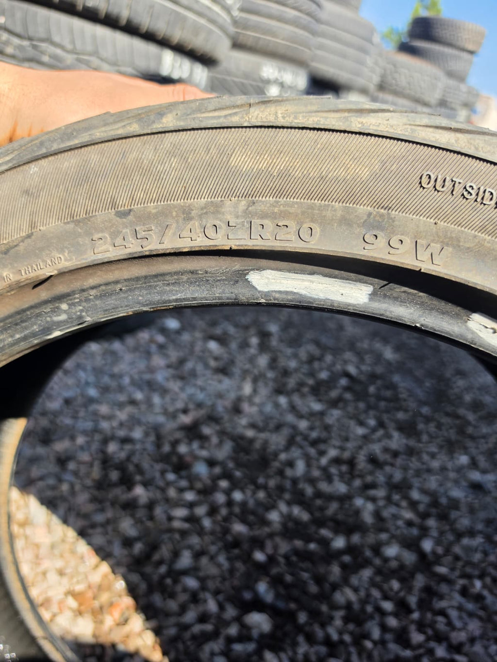 245/40ZR20 Single (1 Used Tire) Advanta HP Z-01