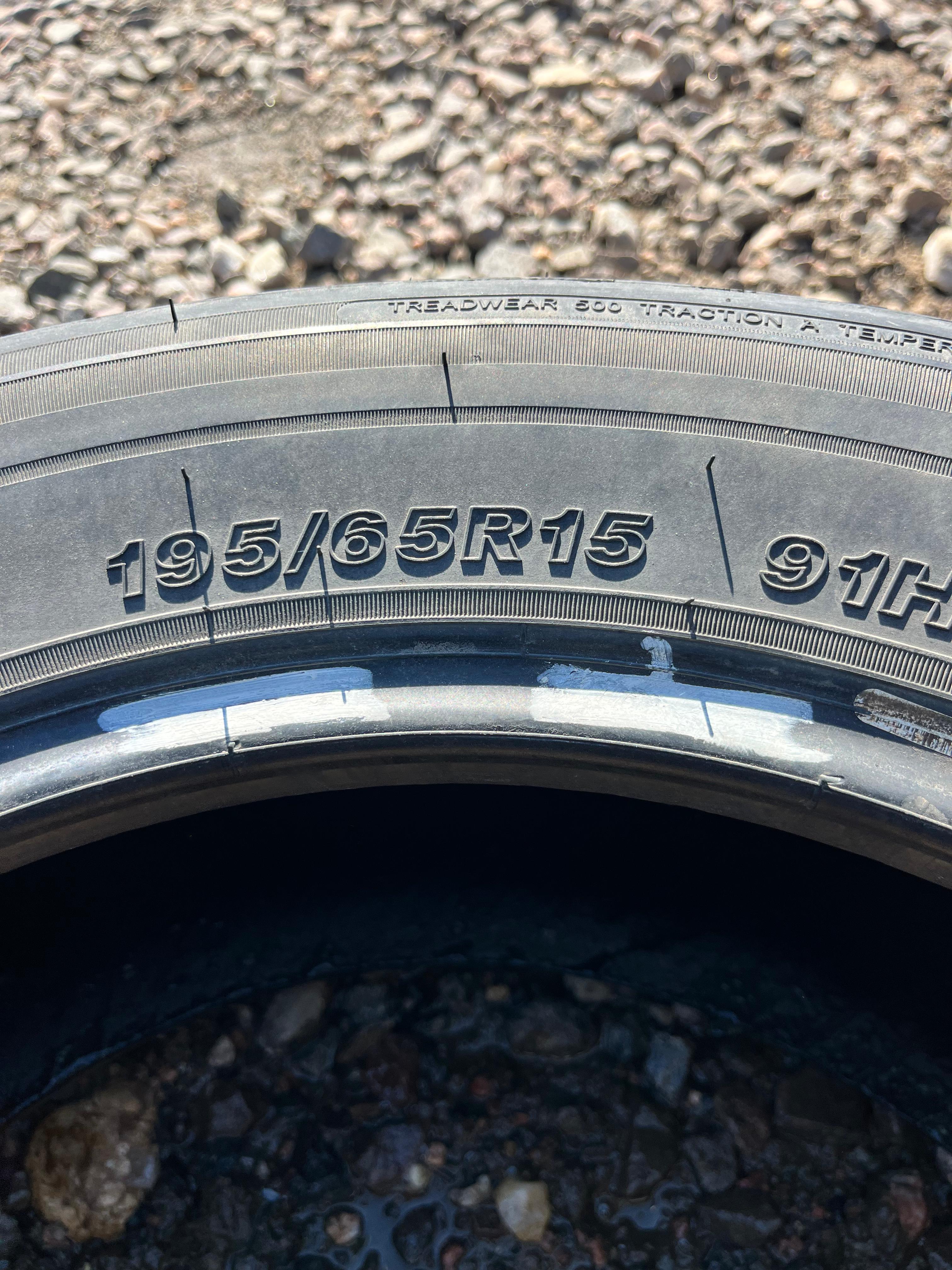 195/65R15 Single (1 Used Tire) Doral Doral SDL Sport