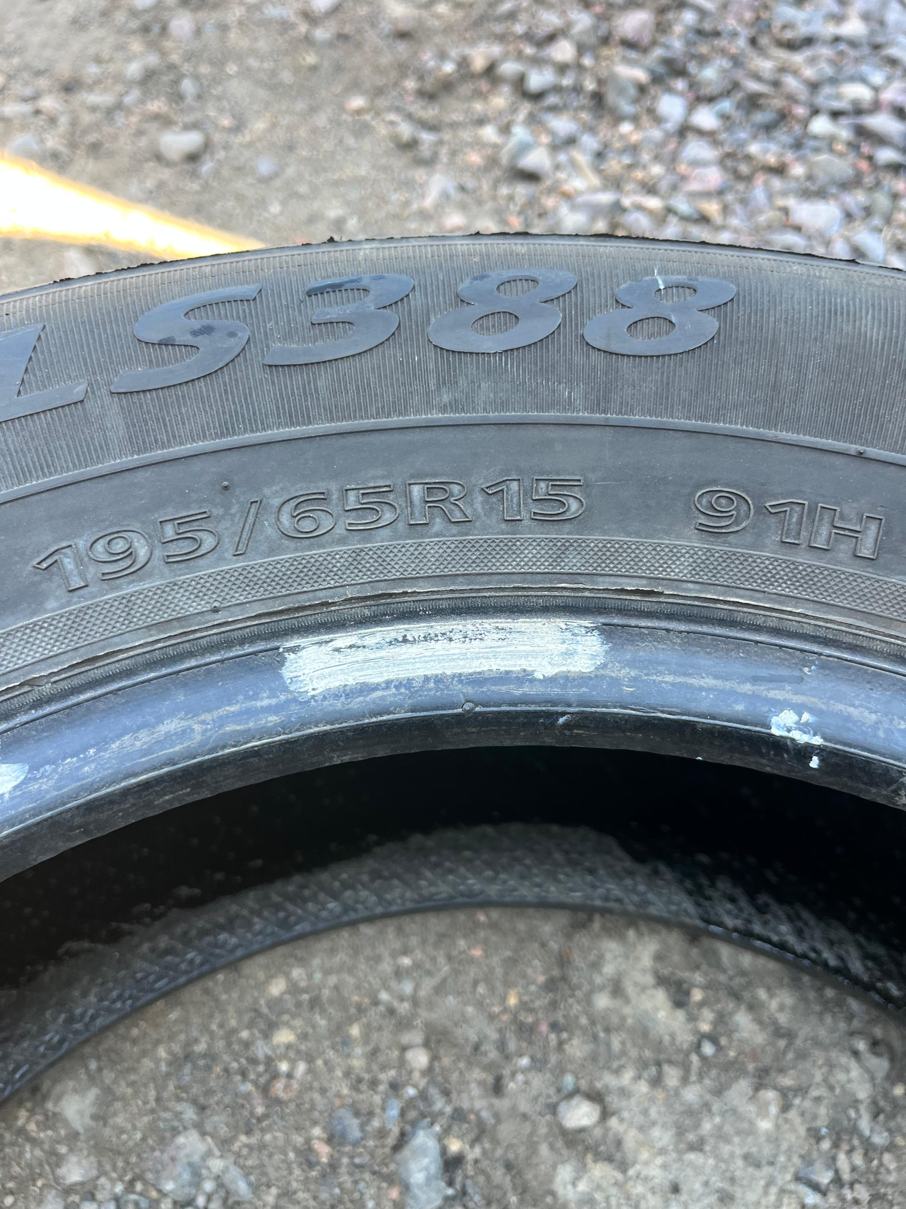 195/65R15 Single (1 Used Tire) LandSail LandSail LS388