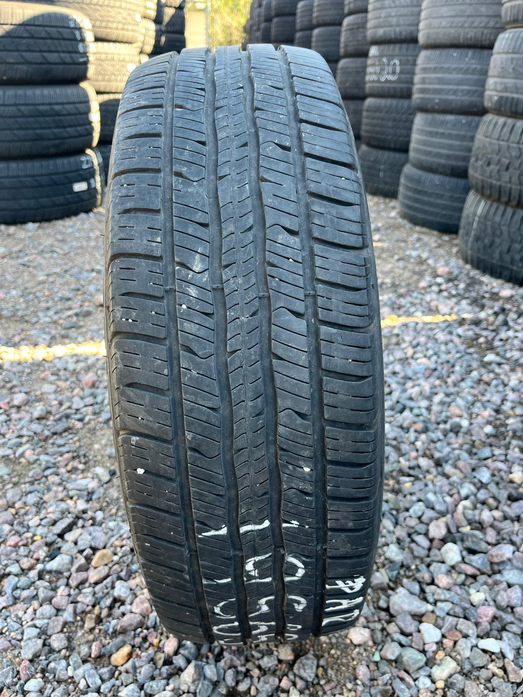 255/35ZR20 Single (1 Used Tire) BFGoodrich Advantage Control