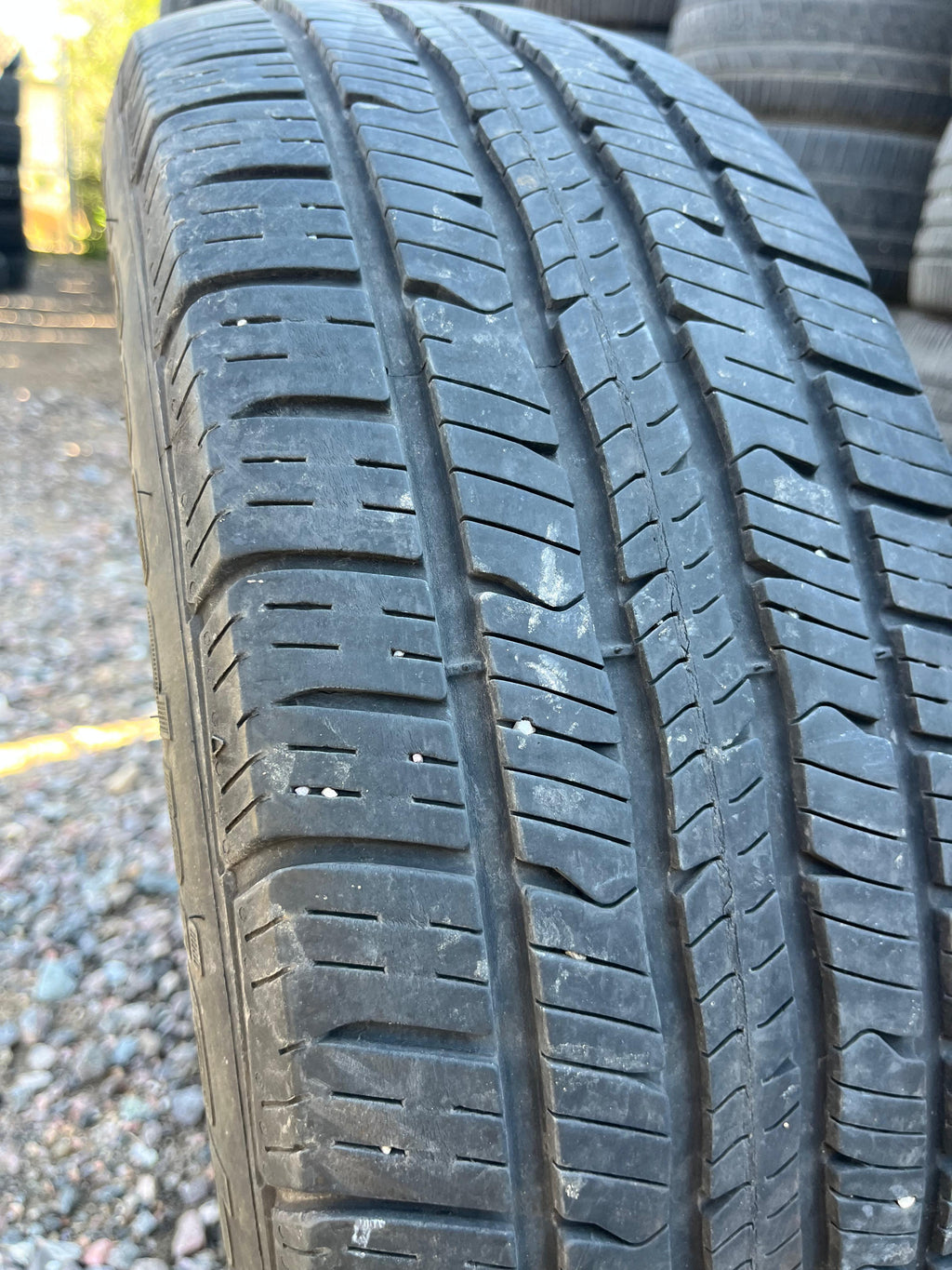 255/35ZR20 Single (1 Used Tire) BFGoodrich Advantage Control