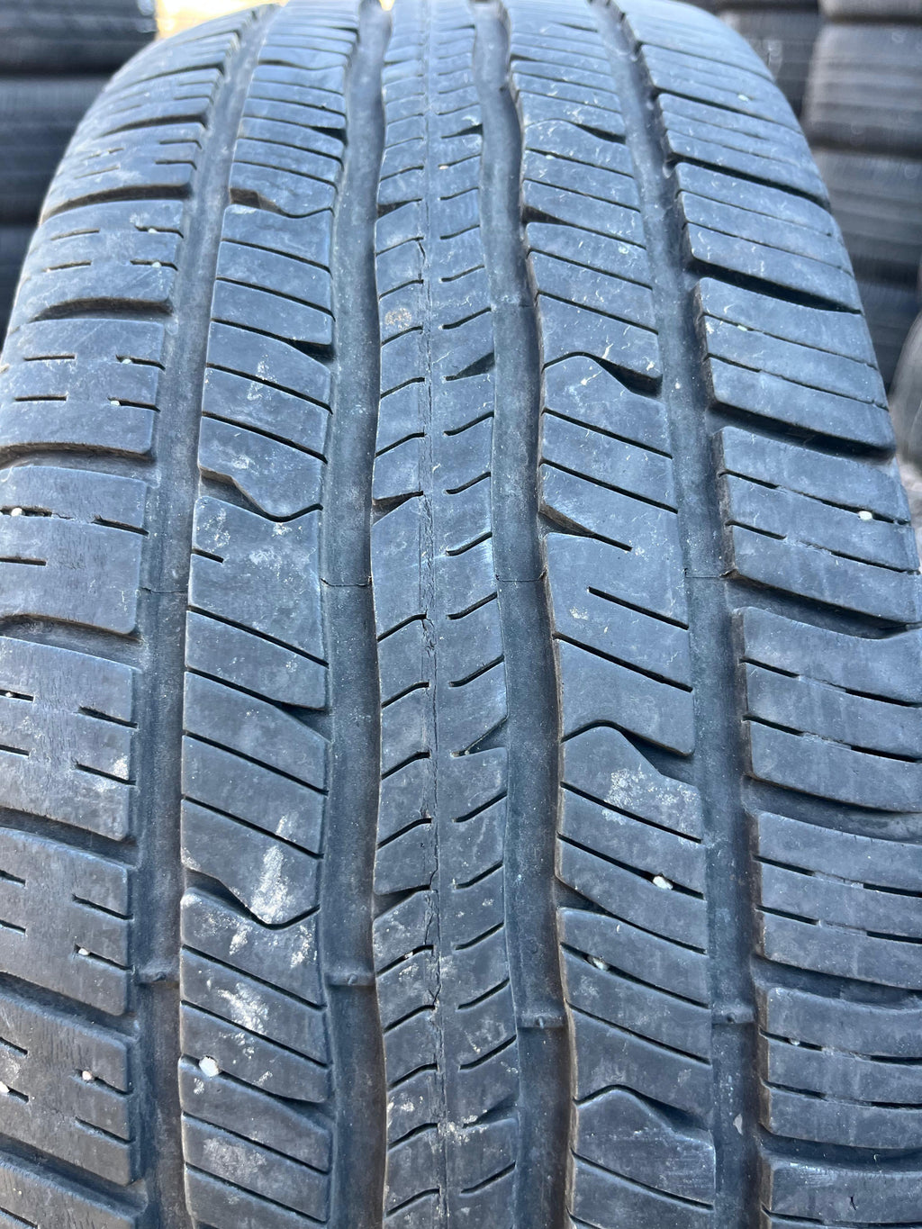 255/35ZR20 Single (1 Used Tire) BFGoodrich Advantage Control