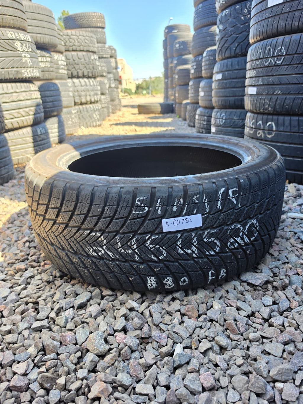 245/45R20  Single (1 Used Tire) Bridgestone Blizzak LM 001
