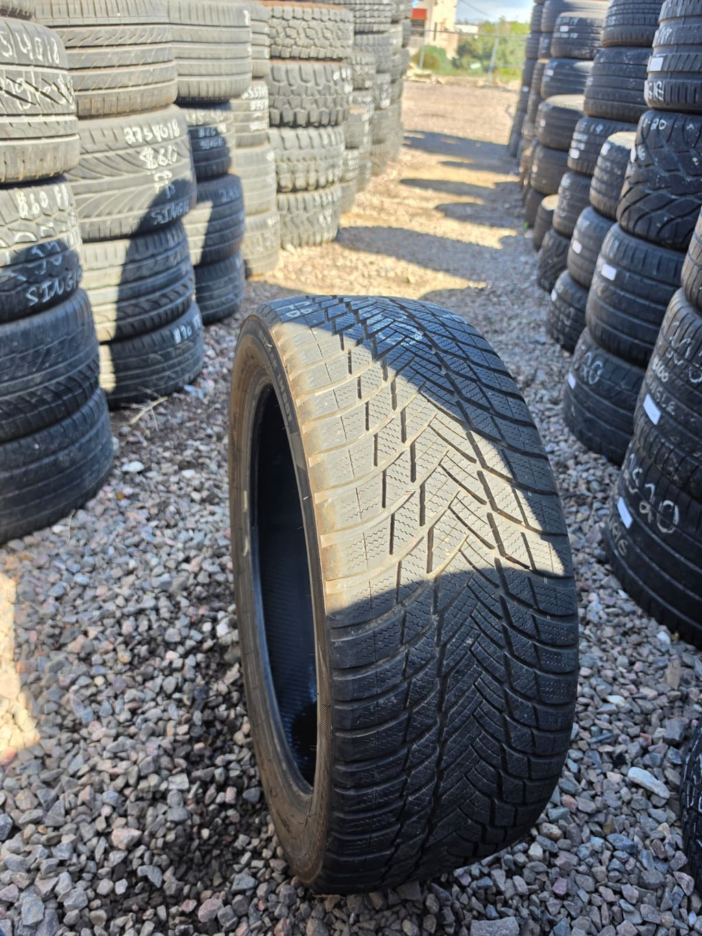 245/45R20  Single (1 Used Tire) Bridgestone Blizzak LM 001